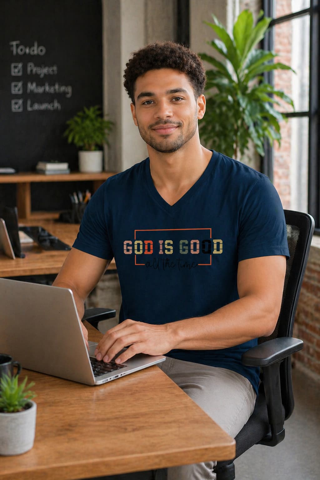 MENS NAVY BLUE VNECK T-SHIRT