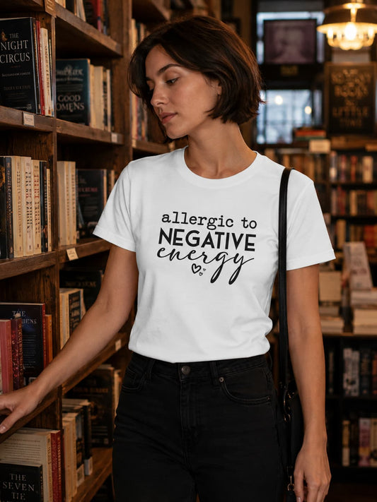 WOMENS WHITE ROUNDNECK T-SHIRT