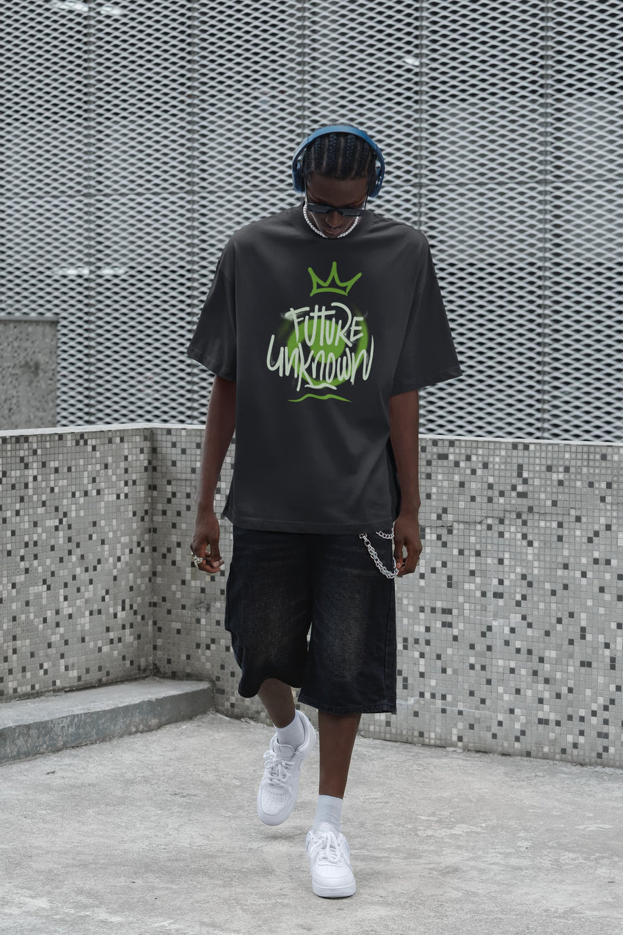 MENS BLACK OVERSIZED ROUNDNECK T-SHIRT