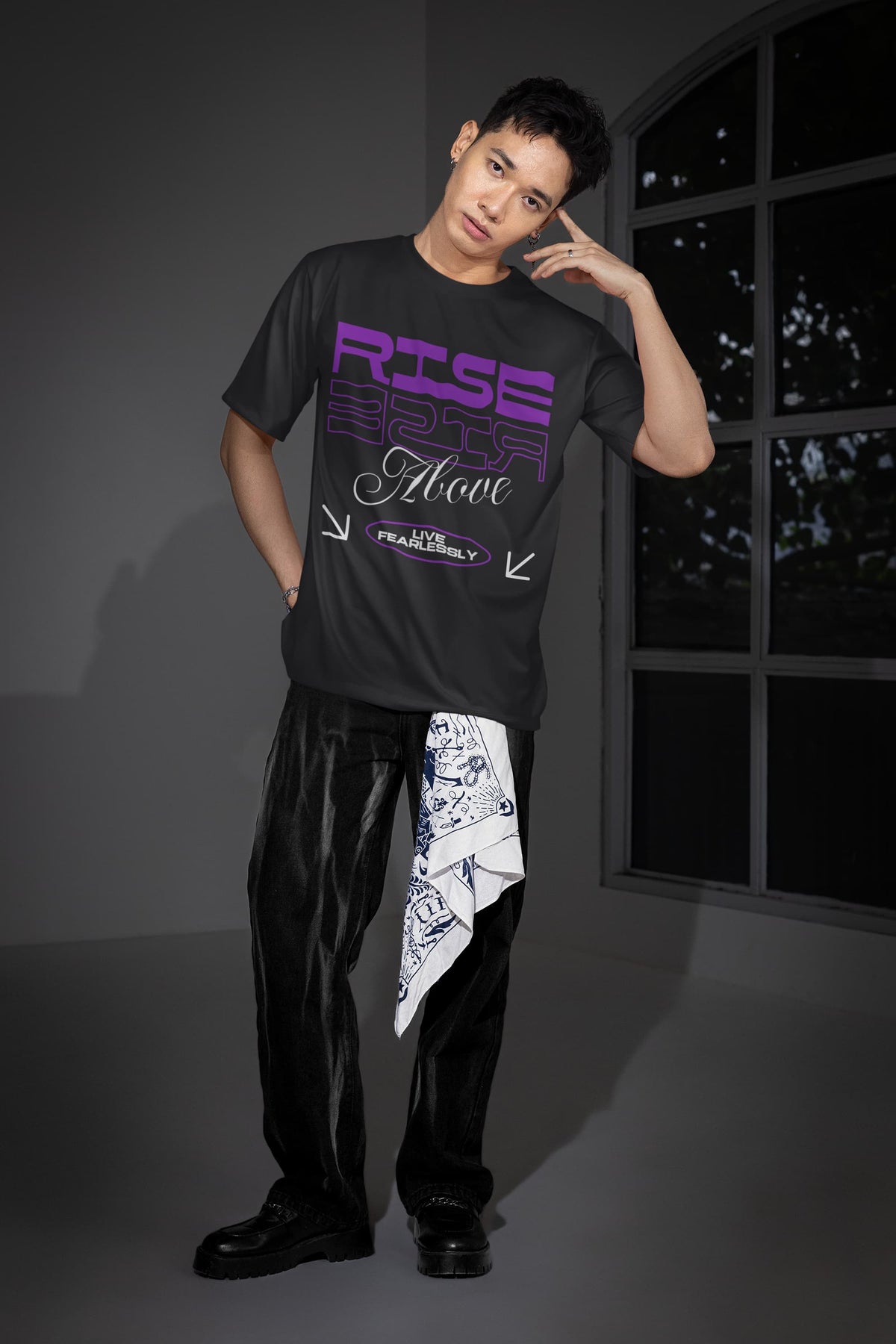 Men's Black Oversized Round Neck T-shirts