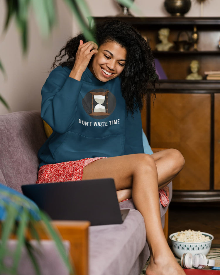 UNISEX NAVY BLUE SWEATSHIRT