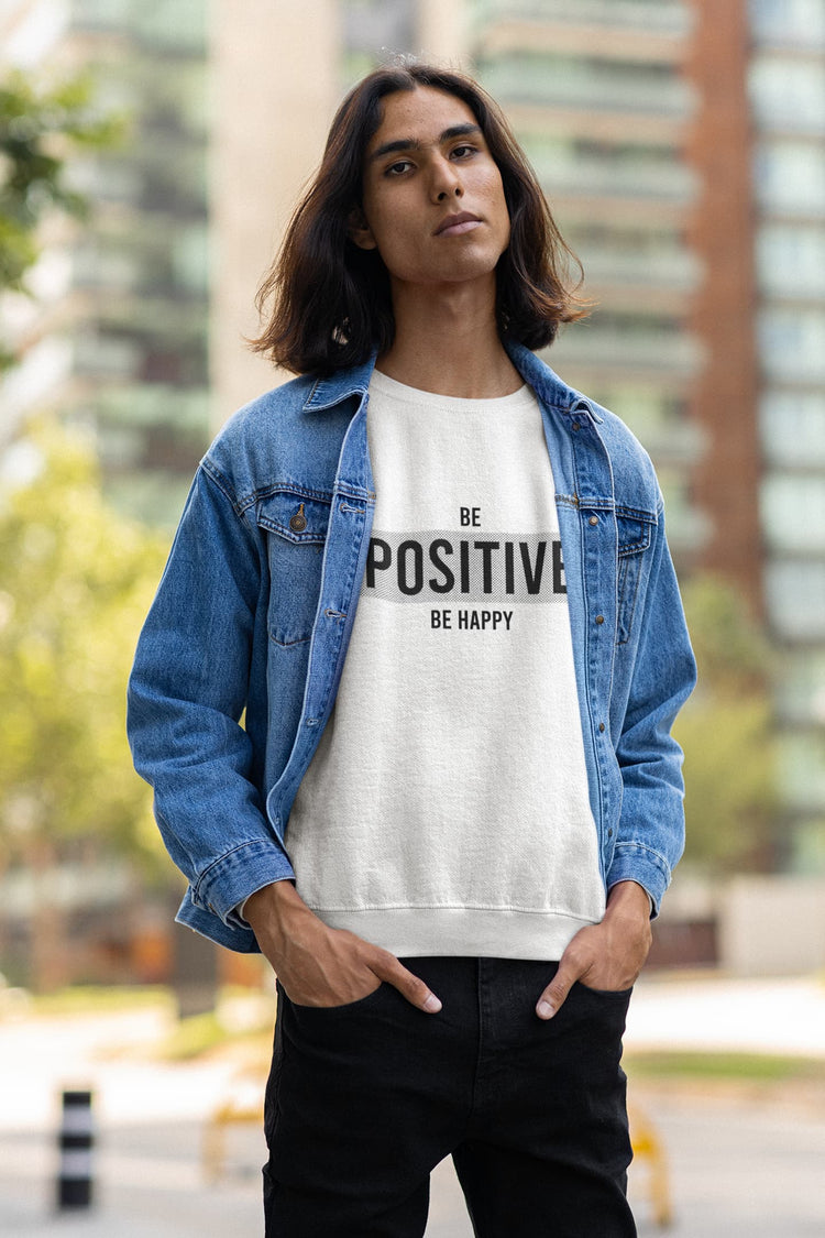 UNISEX WHITE SWEATSHIRT