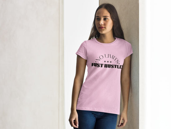 WOMENS LIGHT PINK ROUNDNECK T-SHIRT