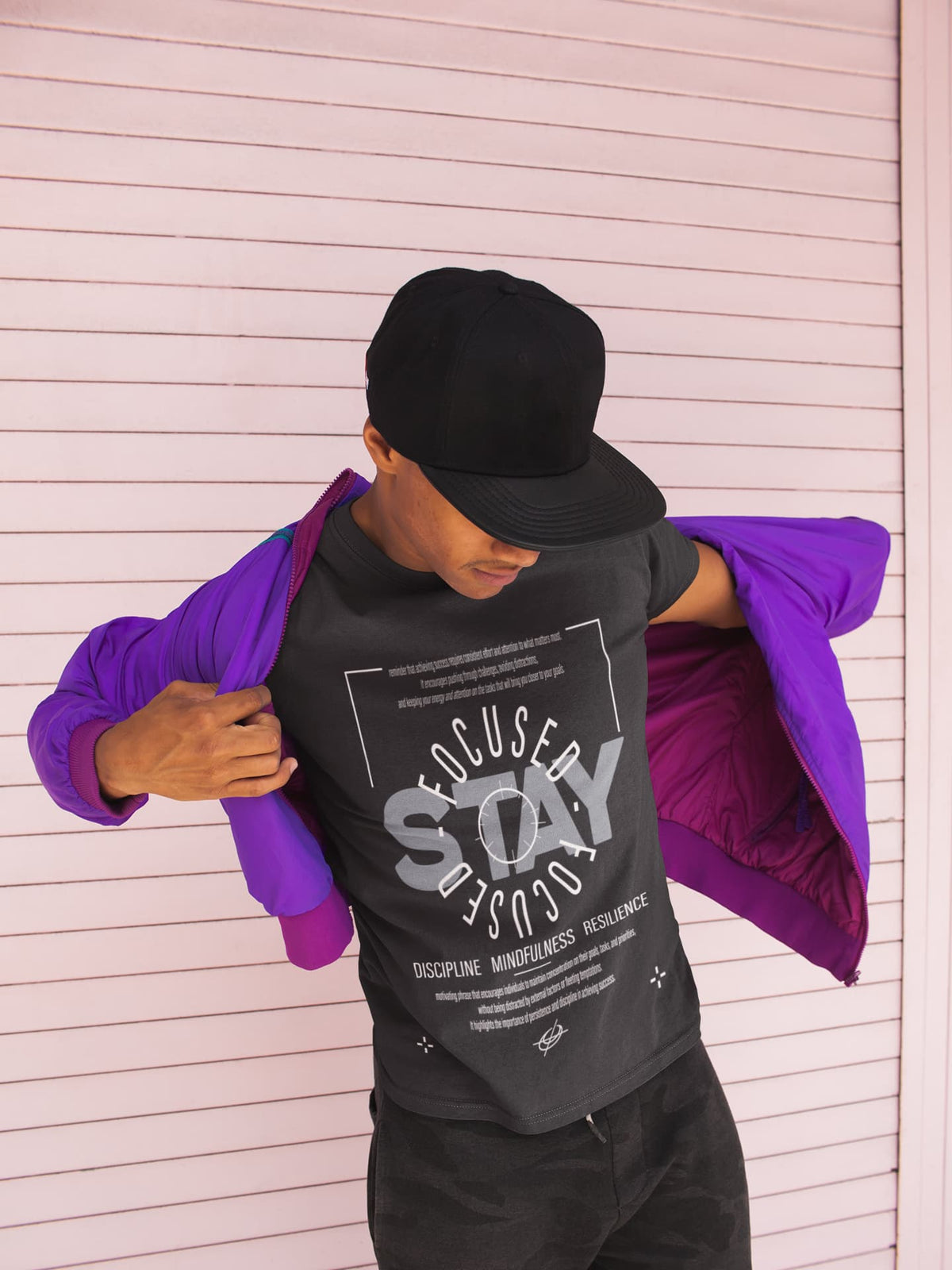 Men's Black Round Neck T-shirts