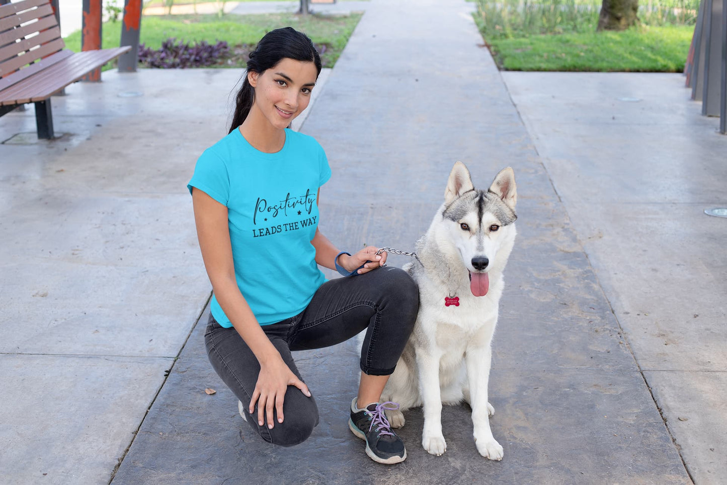 WOMENS SKY BLUE ROUNDNECK T-SHIRT