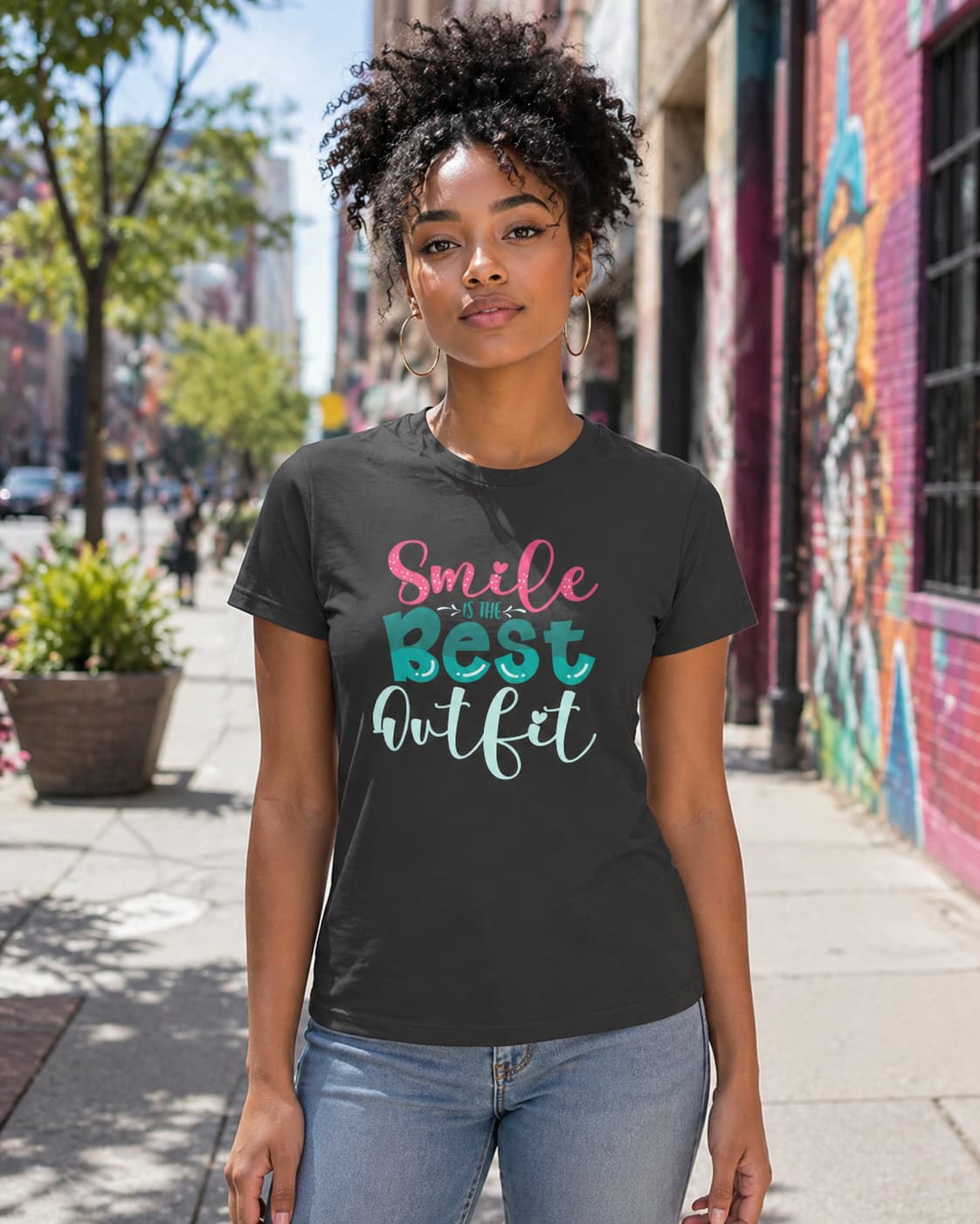 WOMENS BLACK ROUNDNECK T-SHIRT