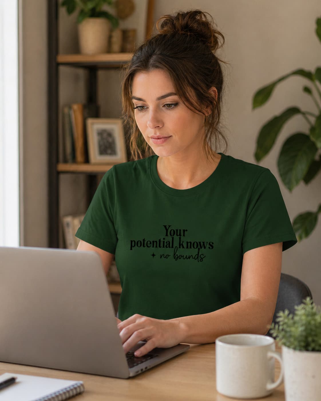 WOMENS OLIVE GREEN ROUNDNECK T-SHIRT