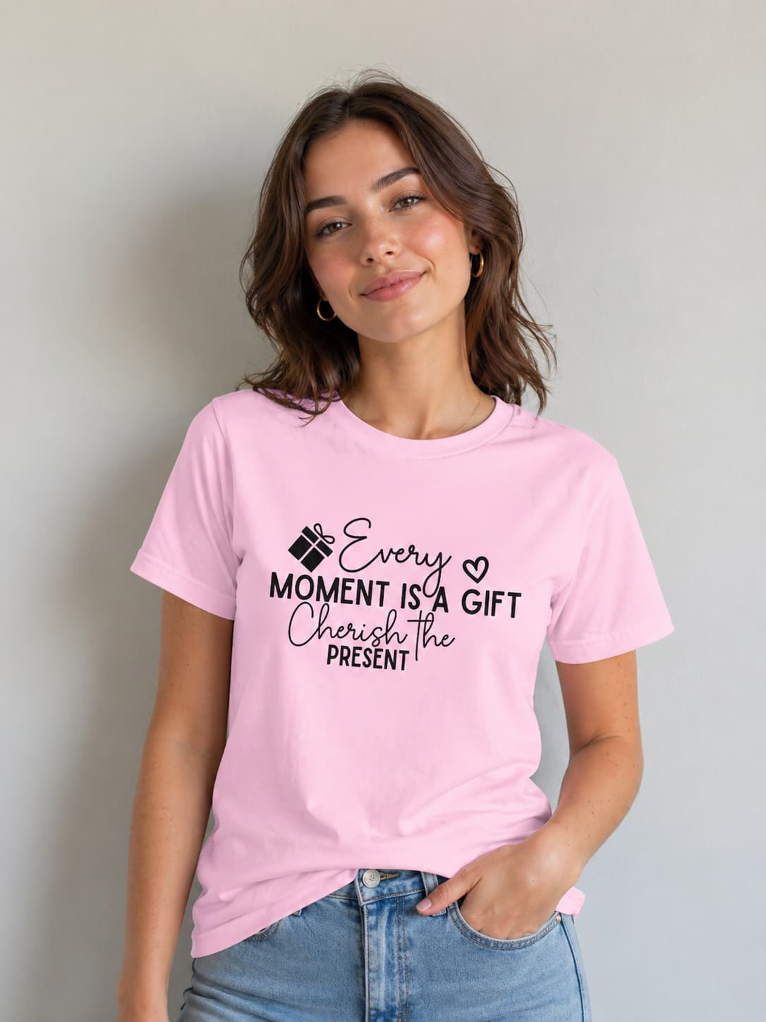 WOMENS LIGHT PINK ROUNDNECK T-SHIRT