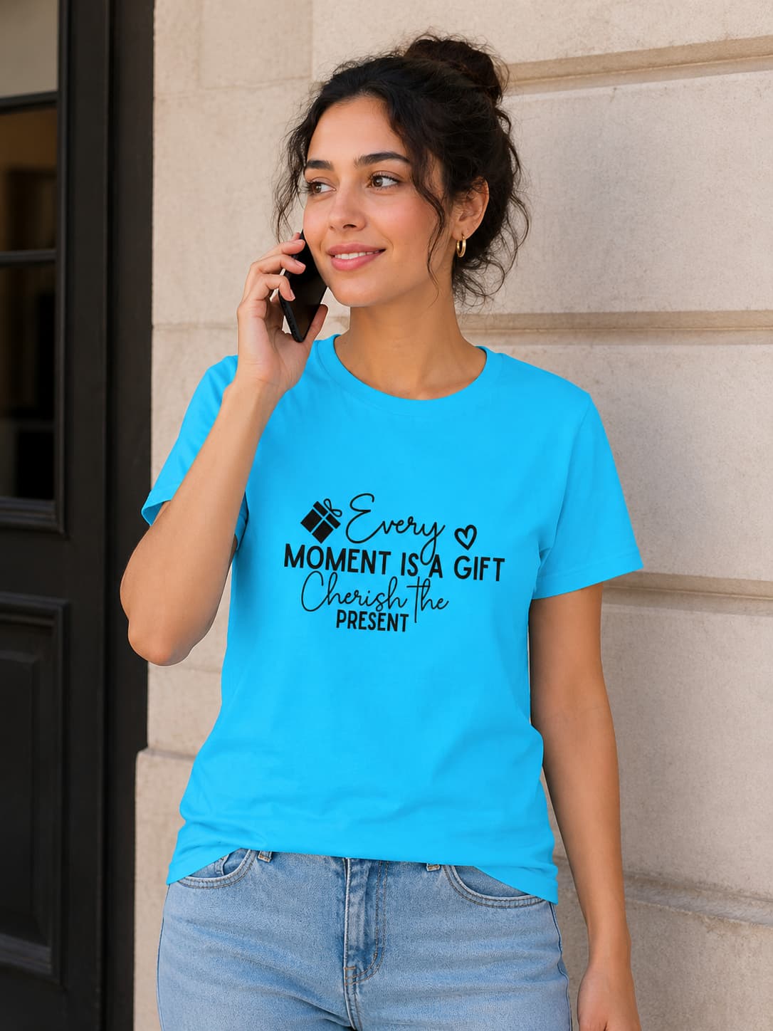 WOMENS SKY BLUE ROUNDNECK T-SHIRT