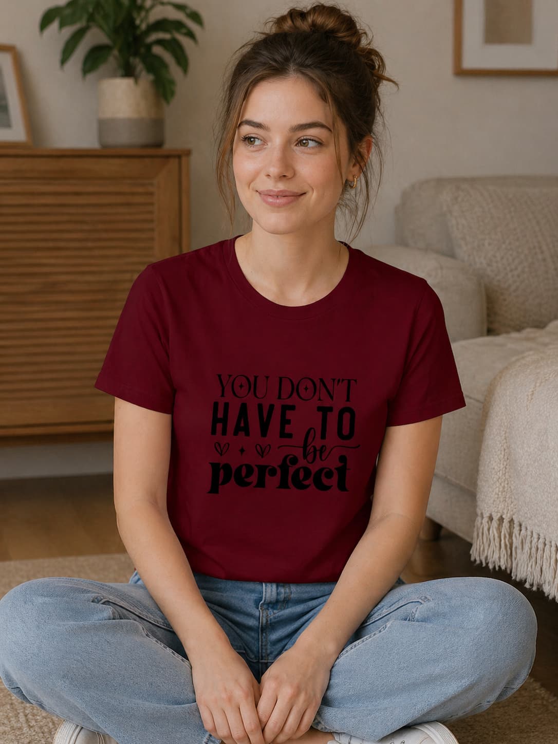 WOMENS MAROON ROUNDNECK T-SHIRT