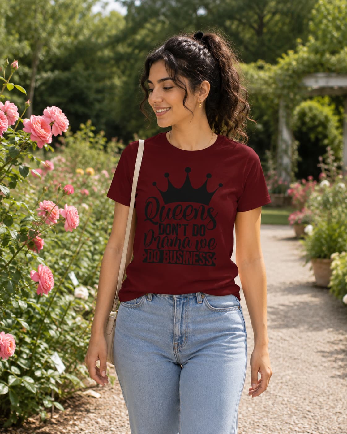 WOMENS MAROON ROUNDNECK T-SHIRT