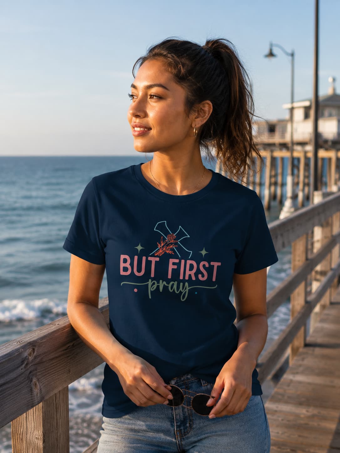 WOMENS NAVY BLUE ROUNDNECK T-SHIRT