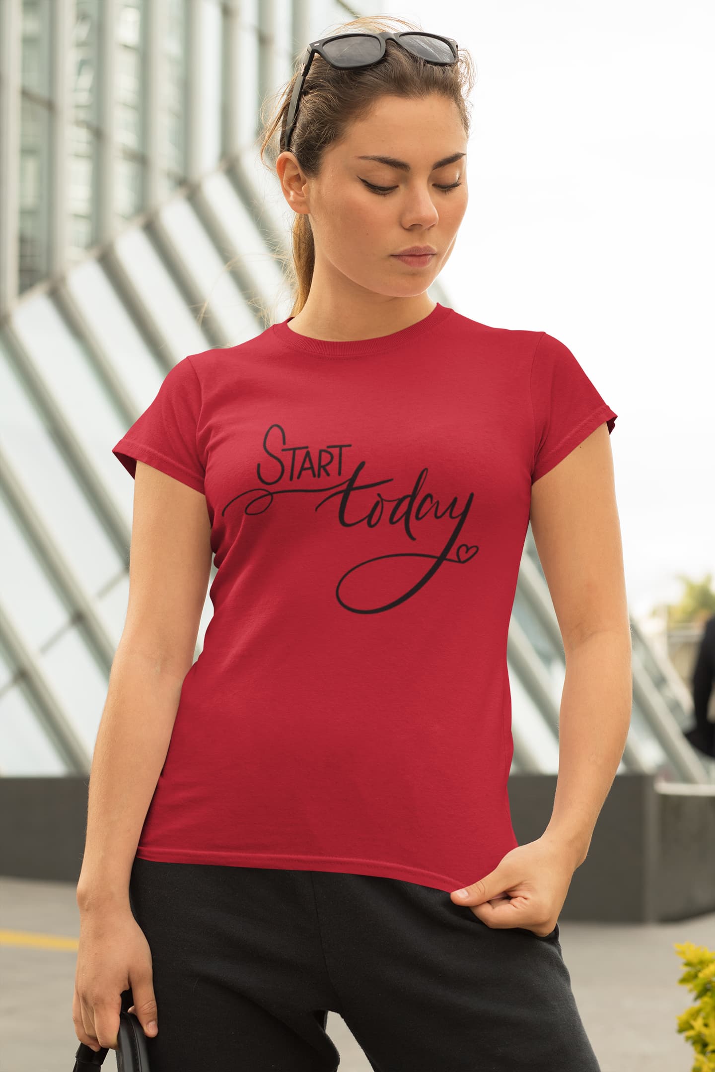 WOMEN RED ROUNDNECK T-SHIRT