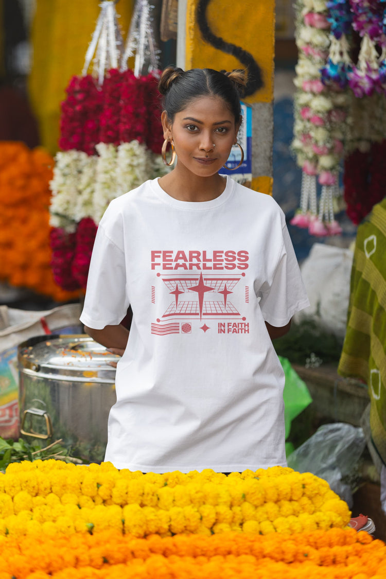 UNISEX WHITE OVERSIZED T-SHIRT