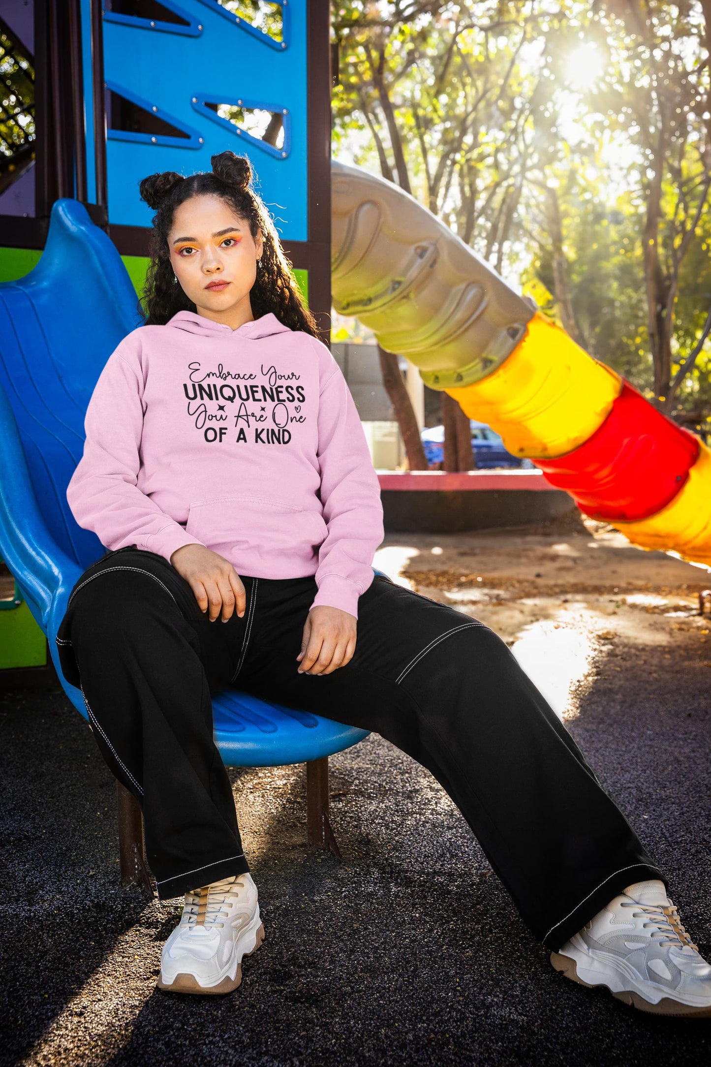 UNISEX LIGHT PINK SWEATSHIRT