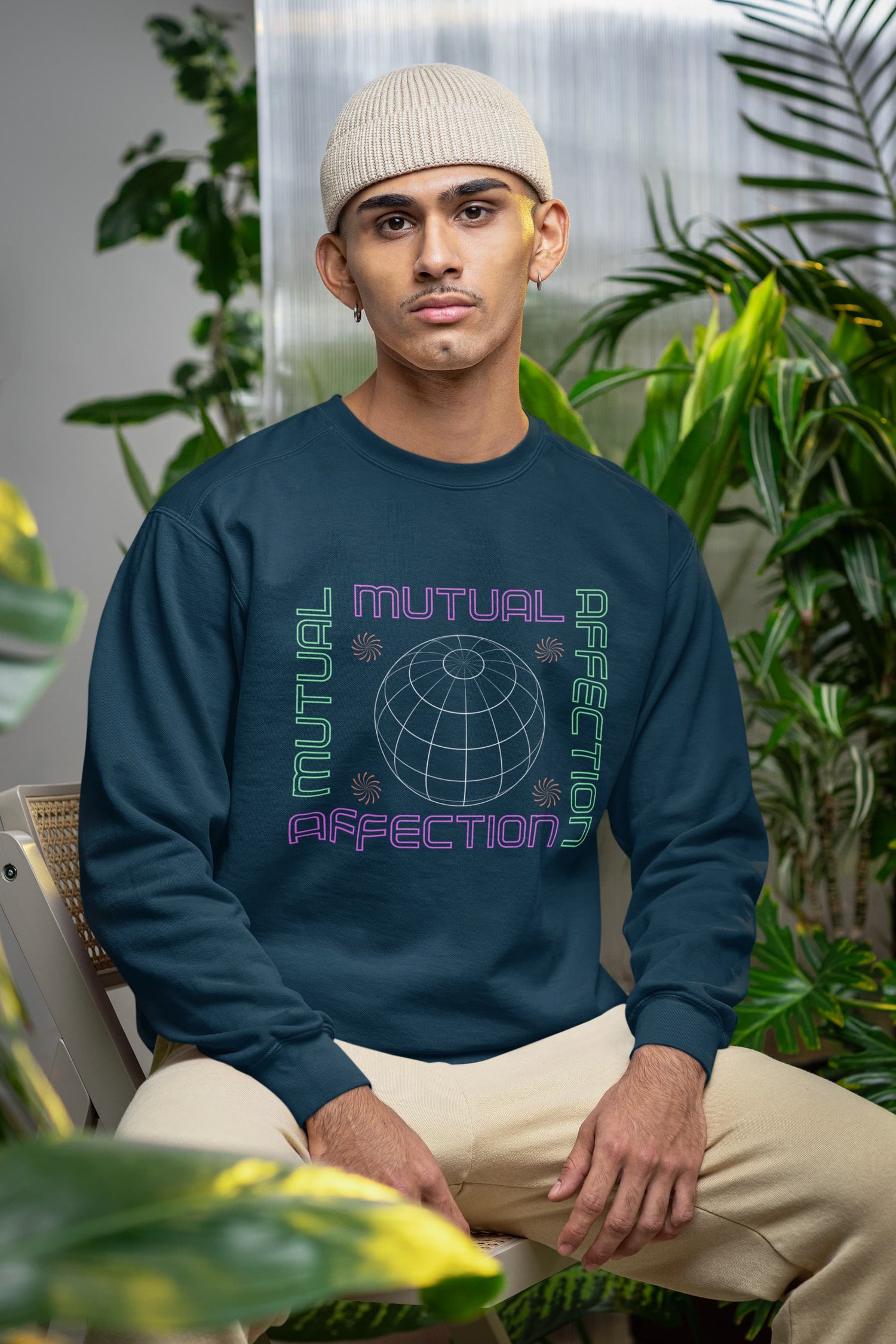 UNISEX NAVY BLUE SWEATSHIRT