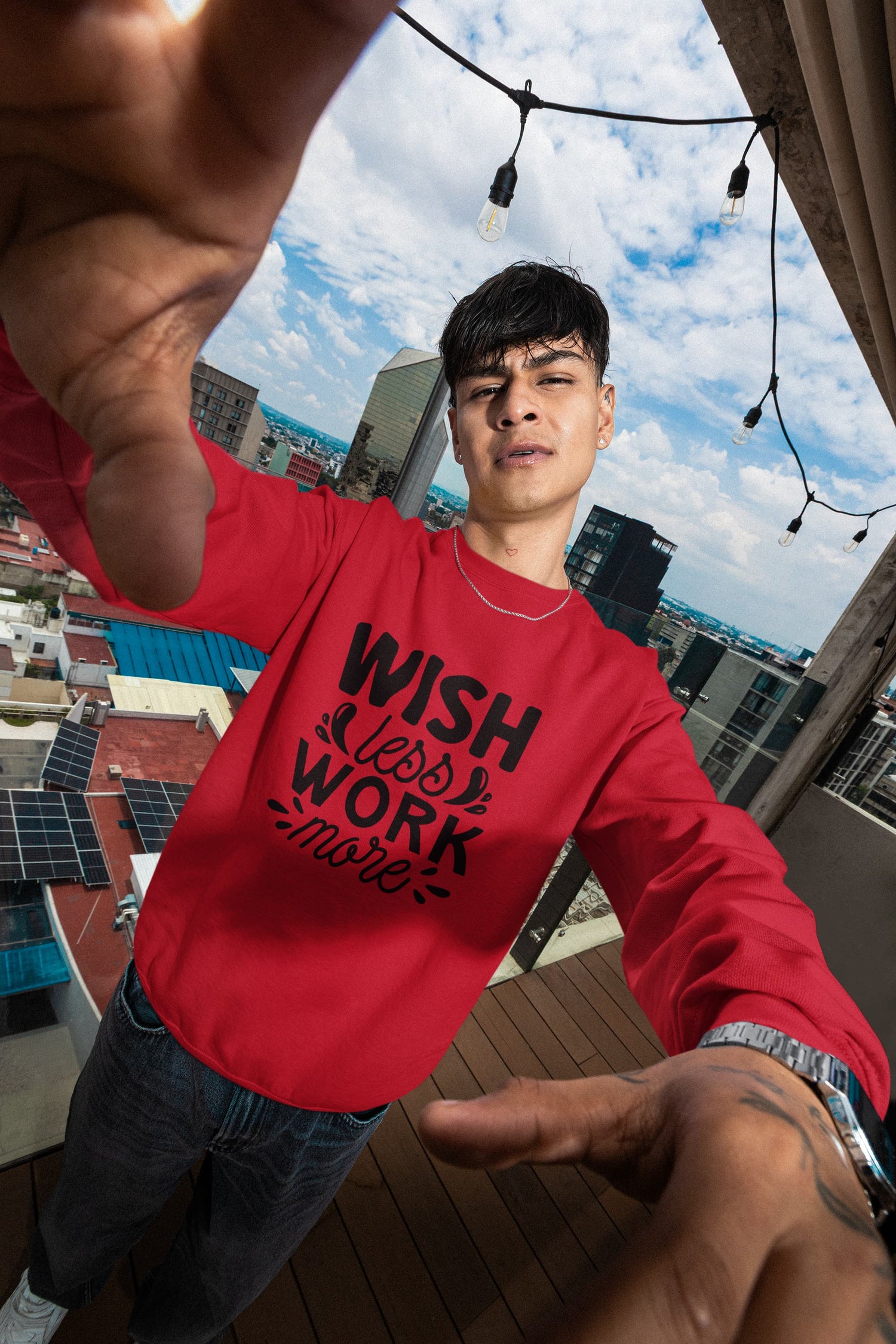 UNISEX RED SWEATSHIRT