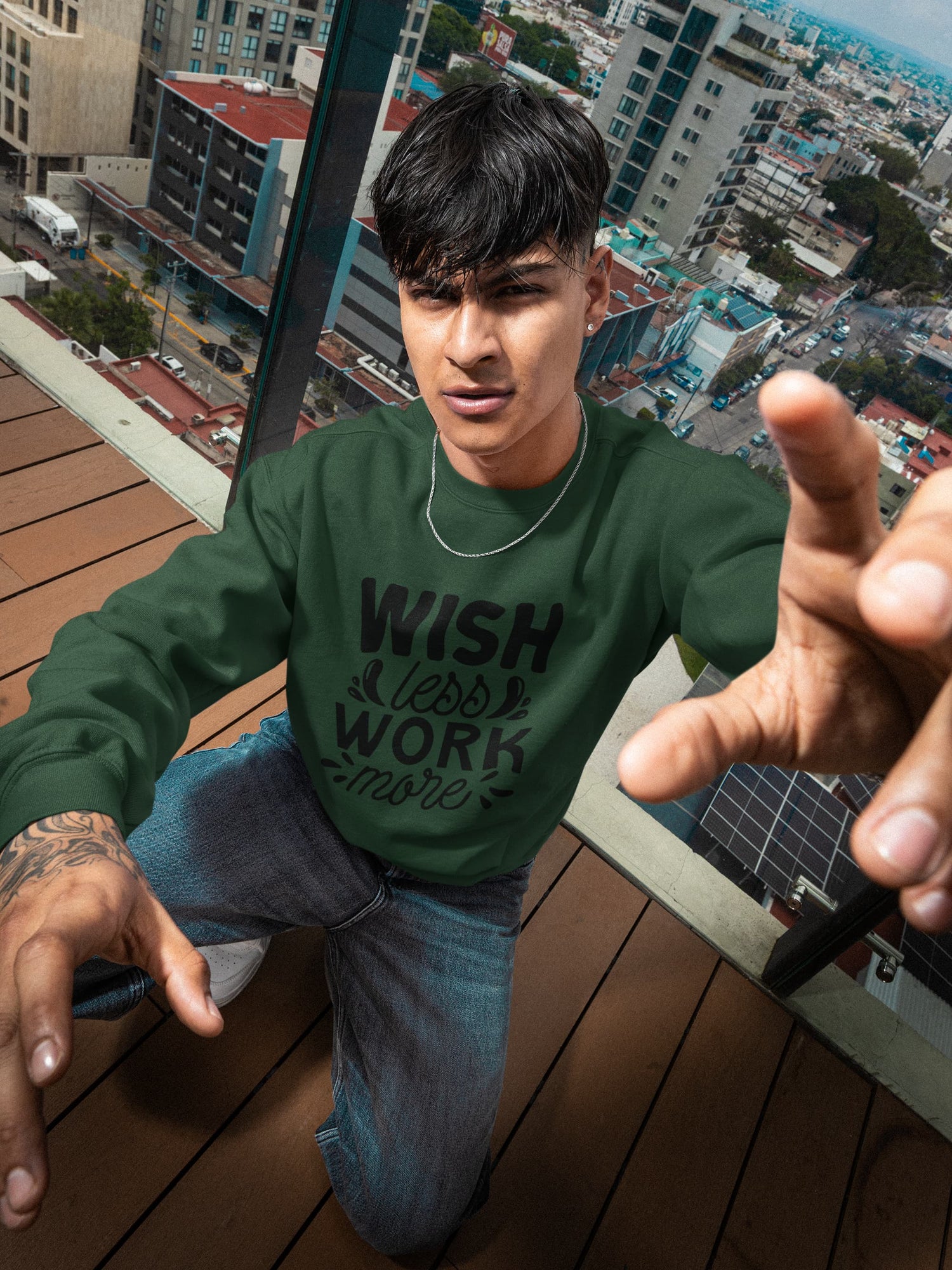 UNISEX OLIVE GREEN SWEATSHIRT