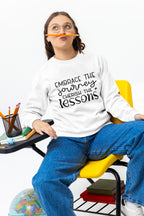 UNISEX WHITE SWEATSHIRT