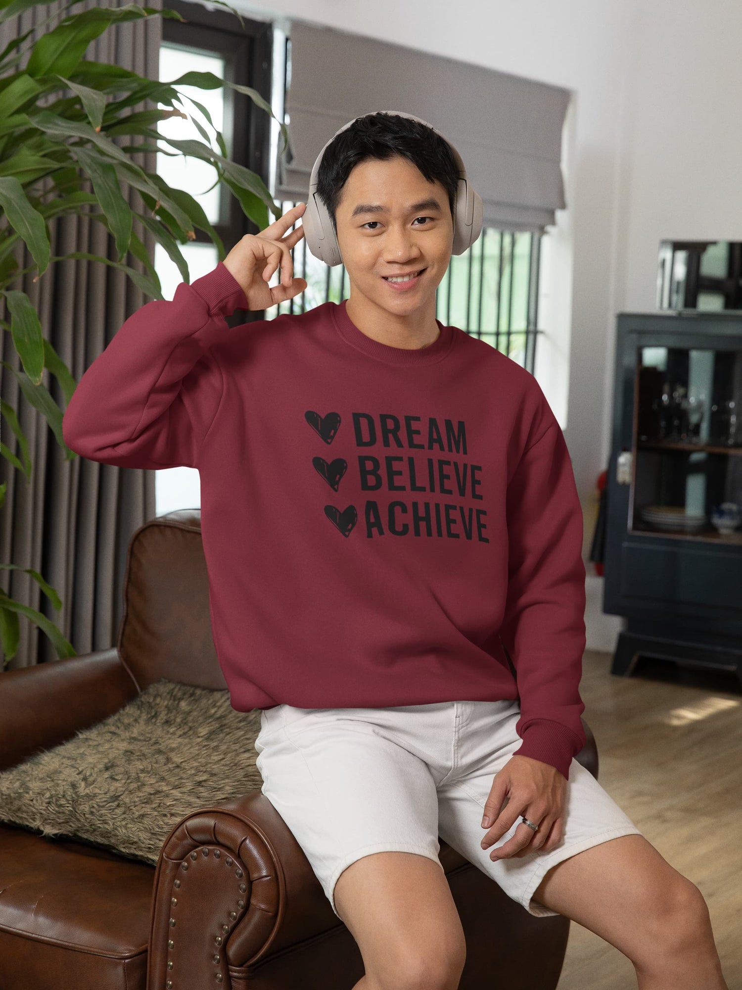 UNISEX MAROON SWEATSHIRT