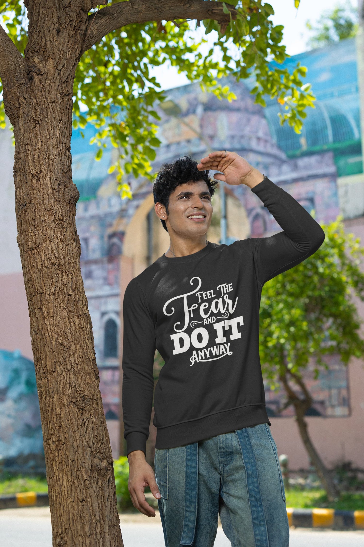 UNISEX BLACK SWEATSHIRTS