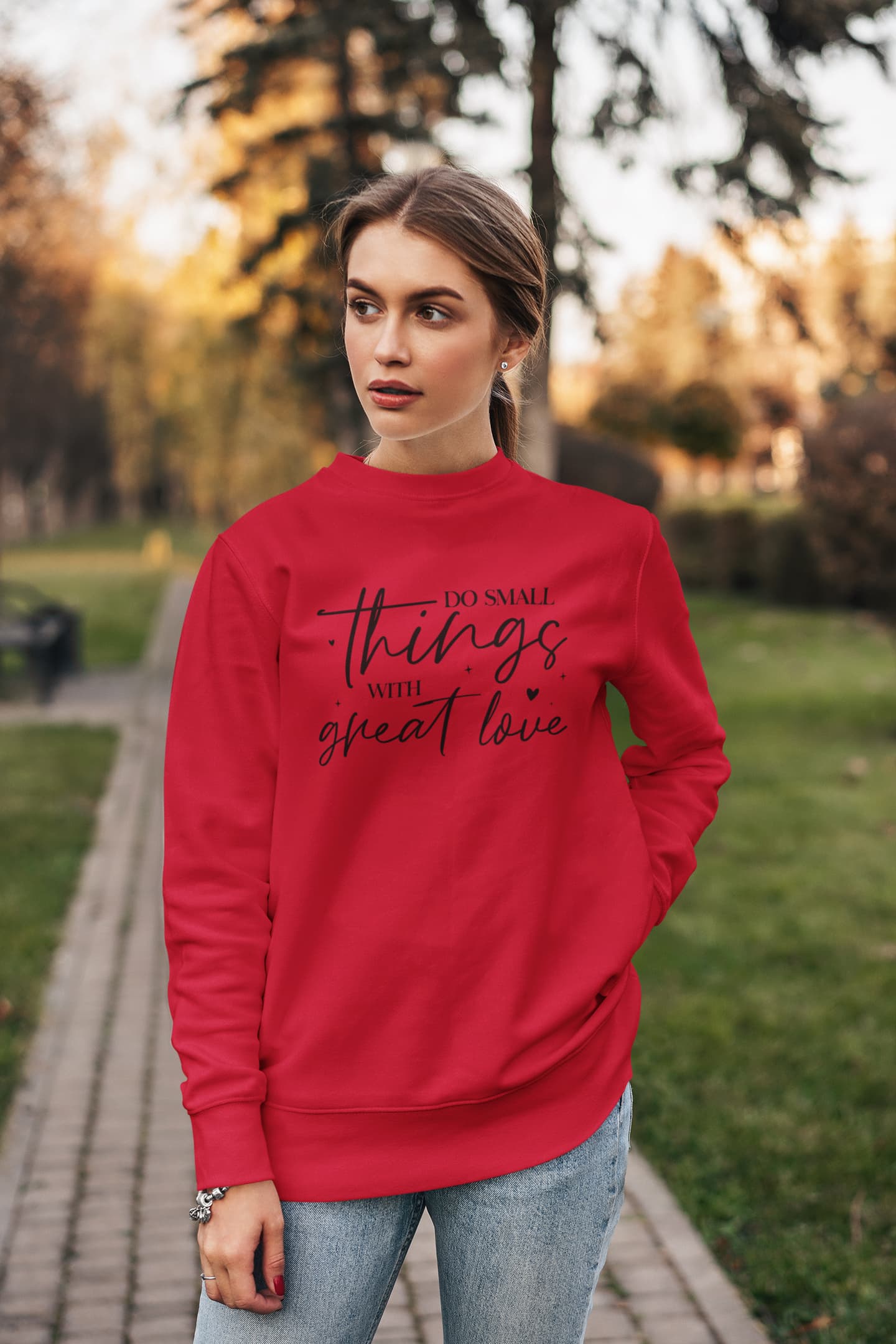 UNISEX RED SWEATSHIRT