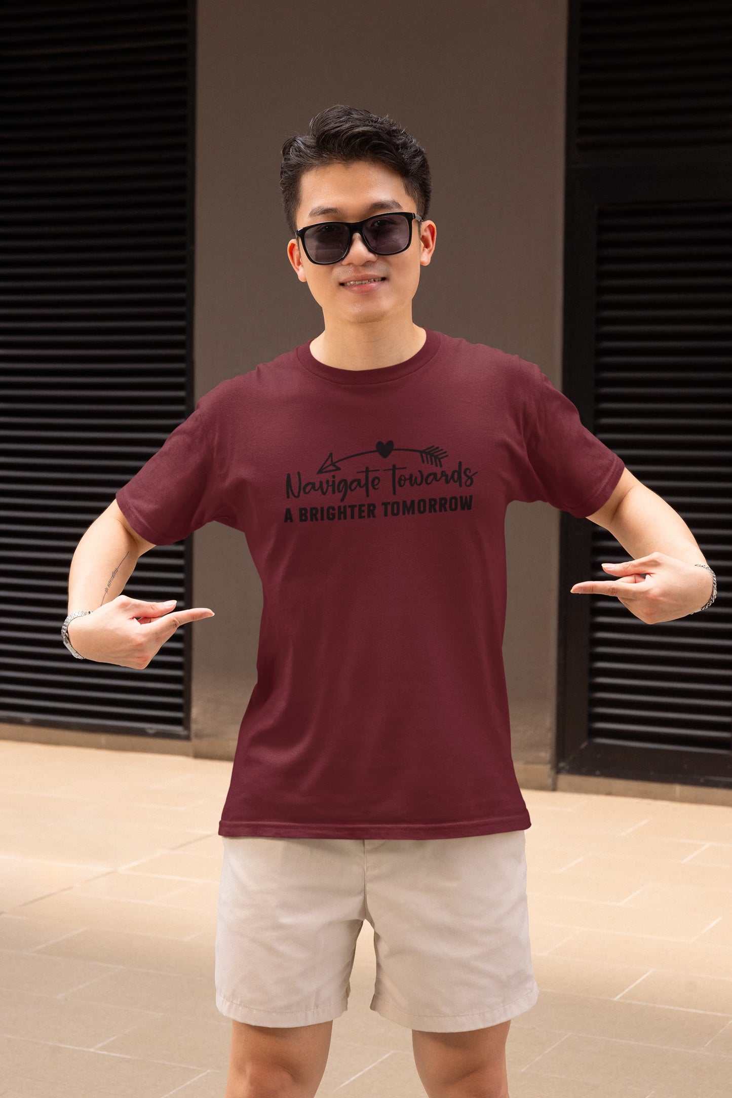 MENS MAROON ROUNDNECK T-SHIRT