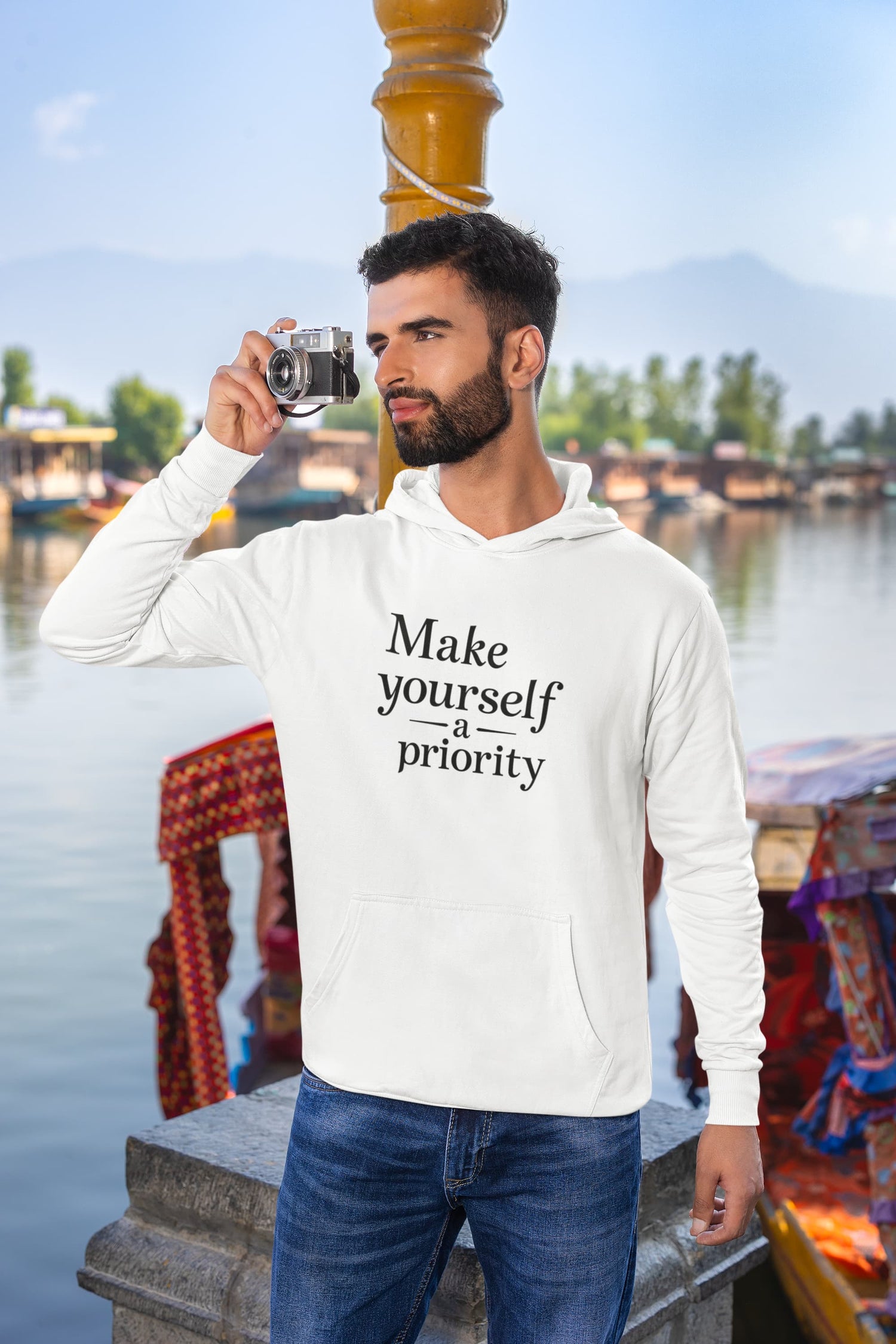 UNISEX WHITE HOODIES