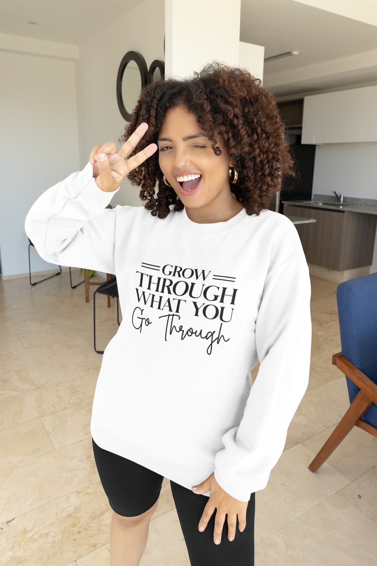 UNISEX WHITE SWEATSHIRTS