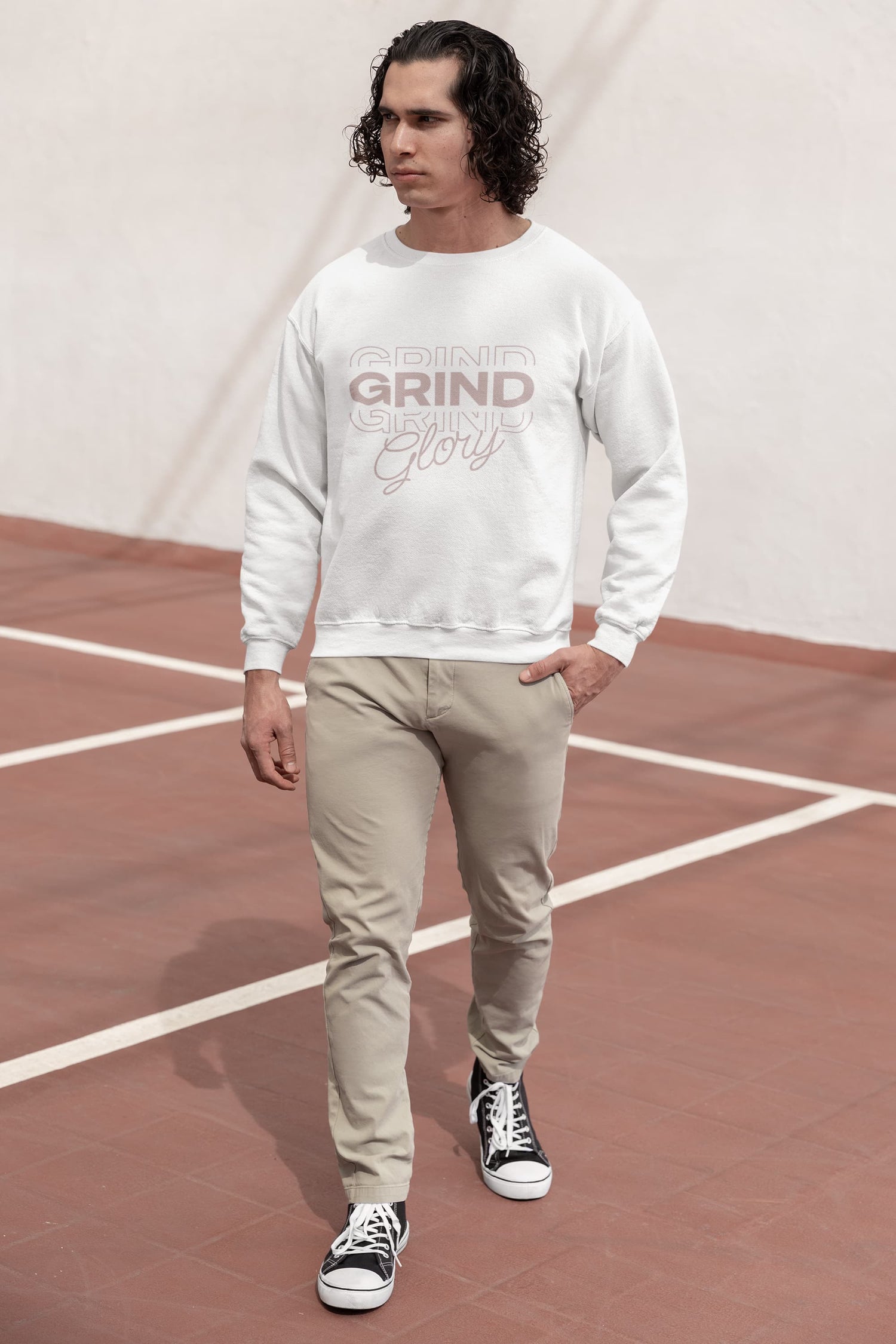 UNISEX WHITE SWEATSHIRT