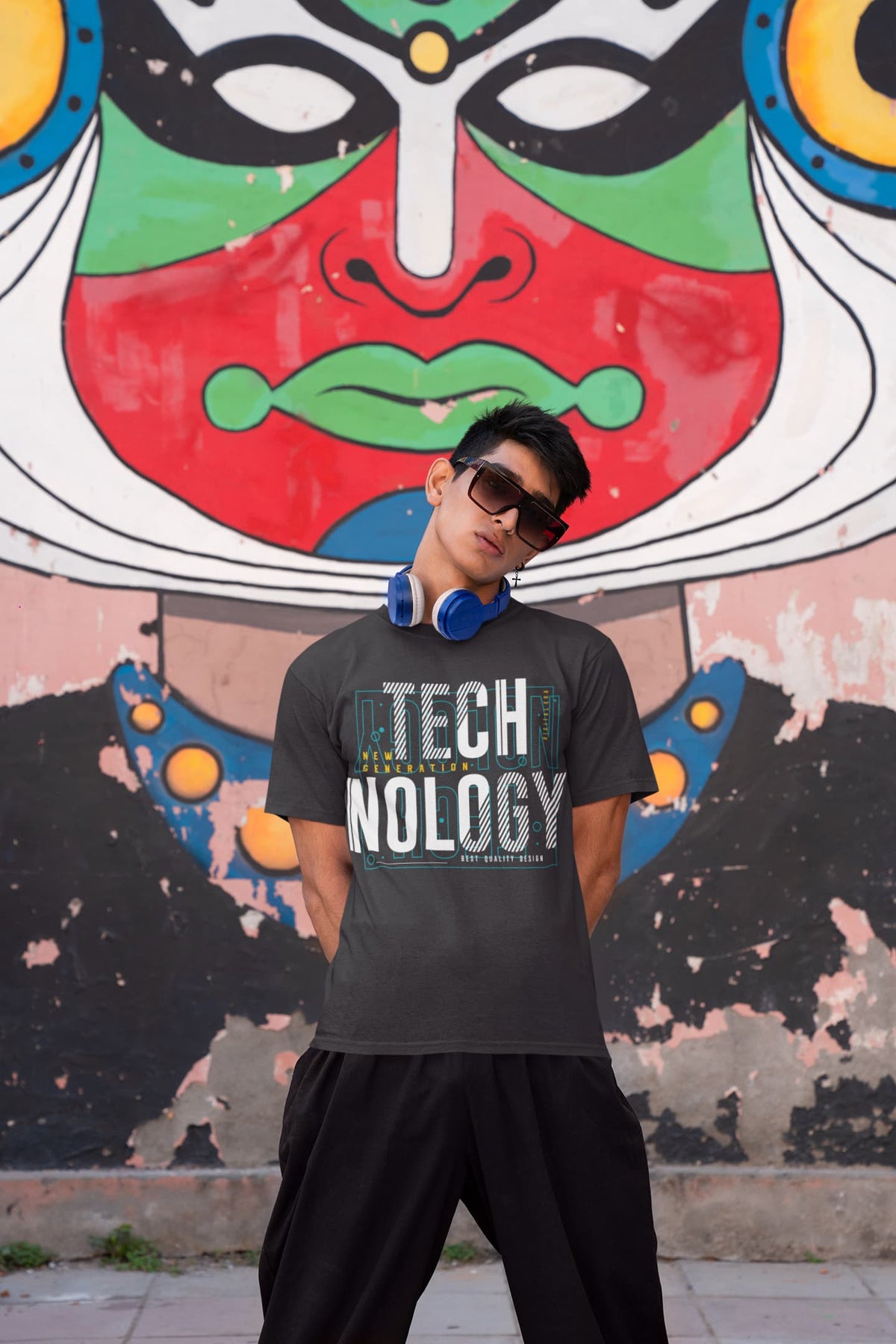 Men's Black Round Neck T-shirts