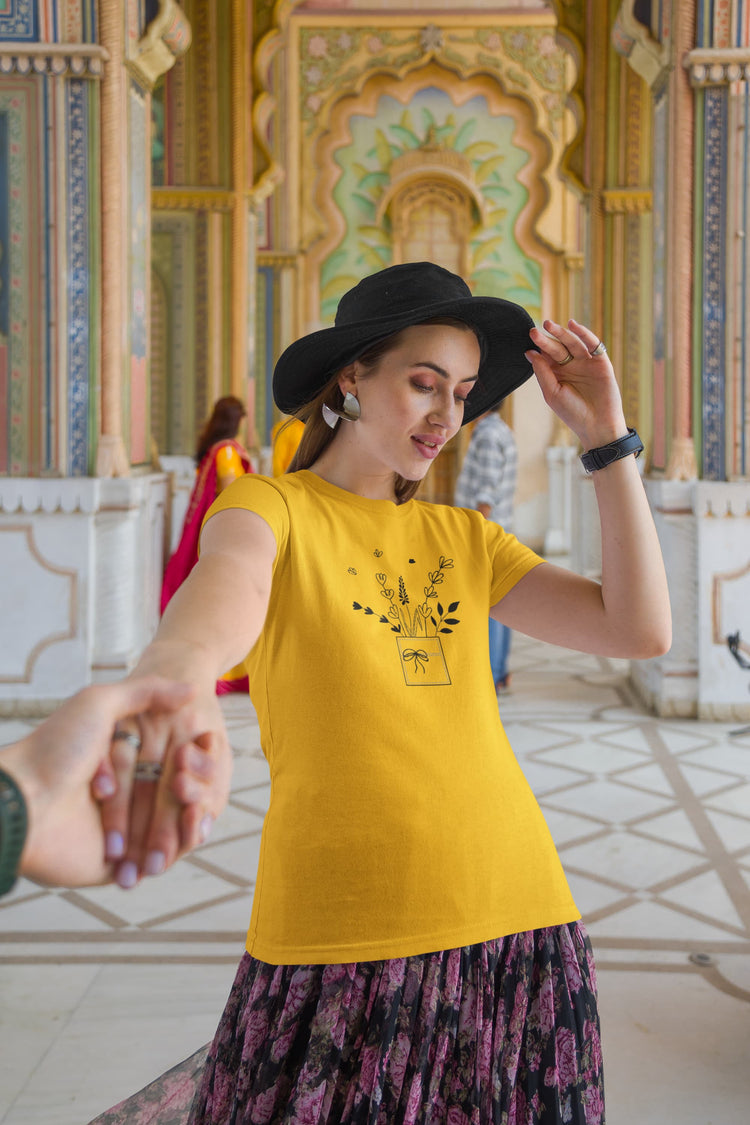 WOMENS GOLDEN YELLOW ROUNDNECK T-SHIRT