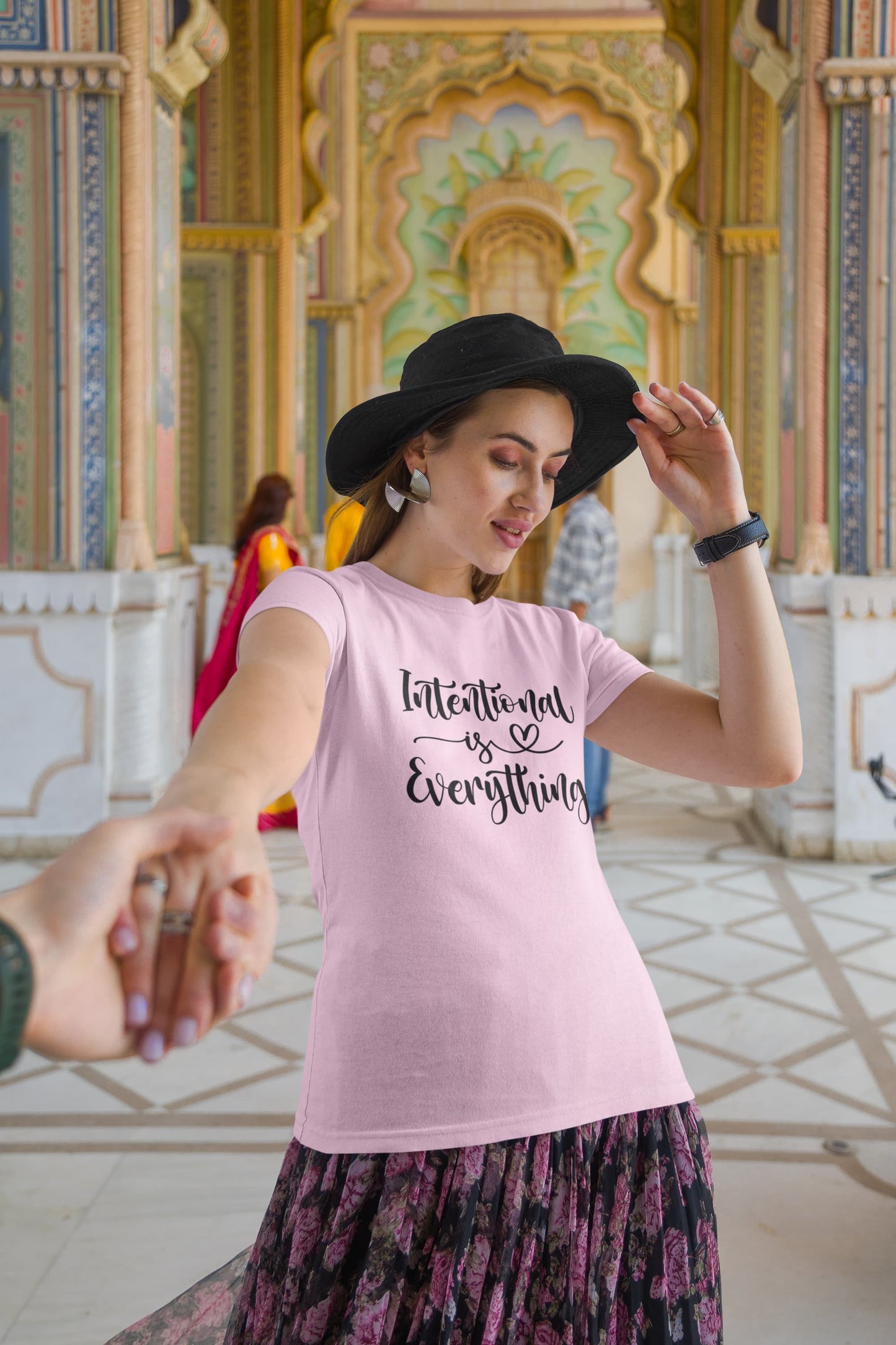 WOMENS LIGHT PINK ROUNDNECK T-SHIRT