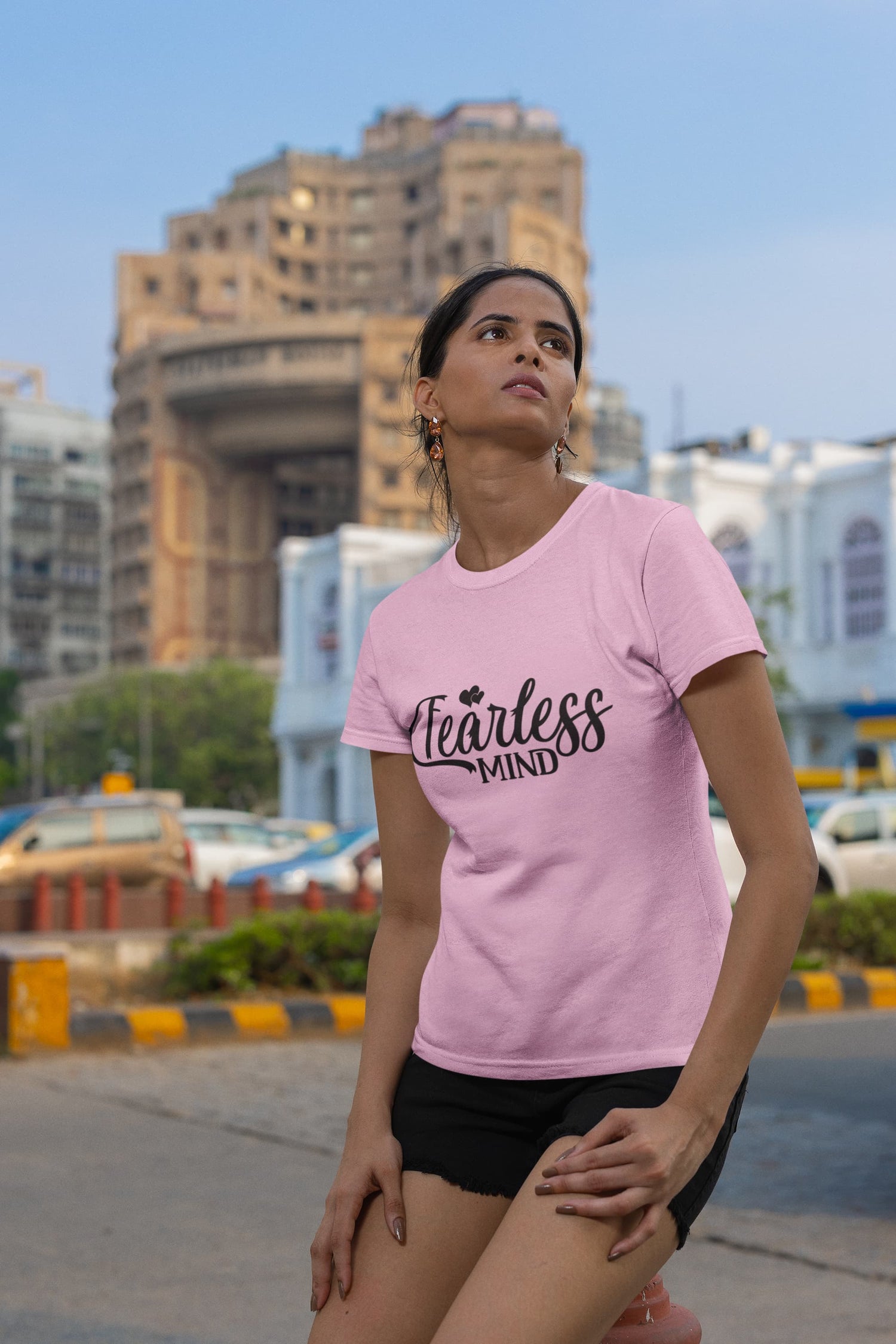 WOMENS LIGHT PINK ROUNDNECK T-SHIRT