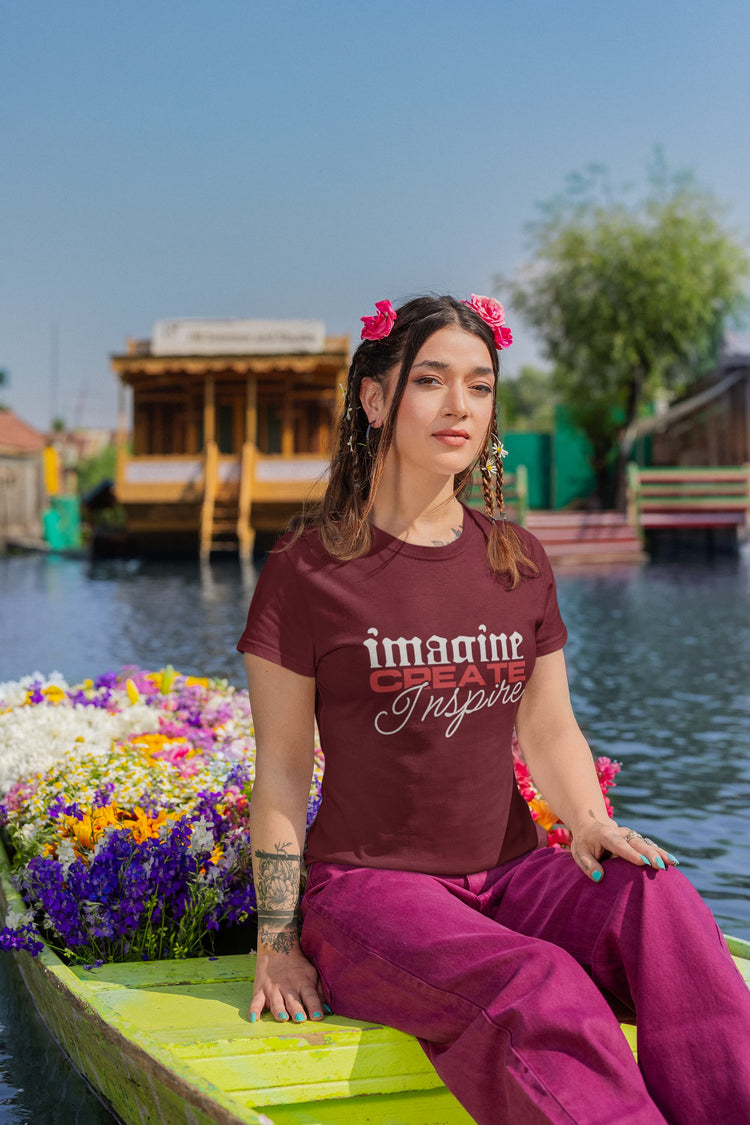 WOMENS MAROON ROUNDNECK T-SHIRT