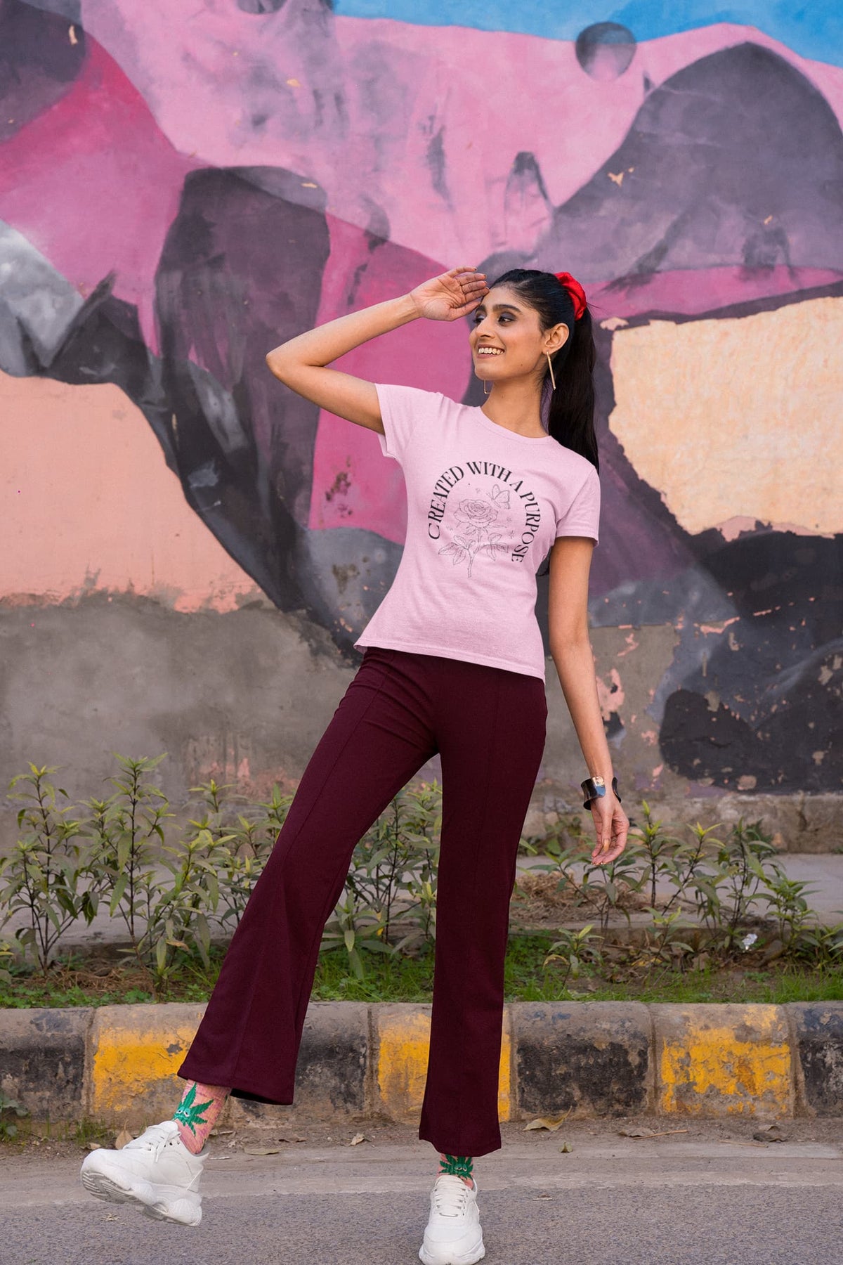Women's Light Pink Round Neck T-shirt