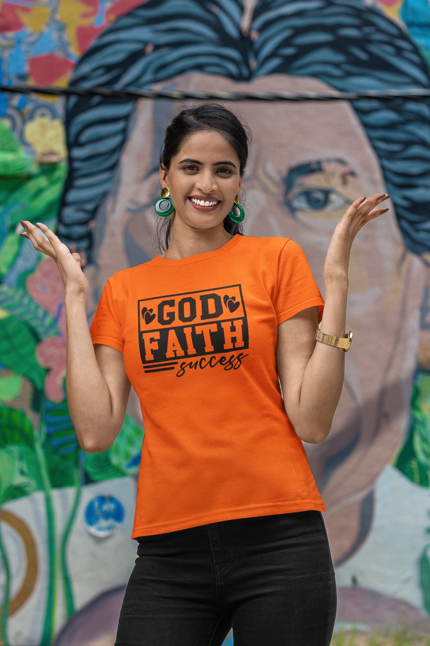 WOMENS ORANGE ROUNDNECK T-SHIRT