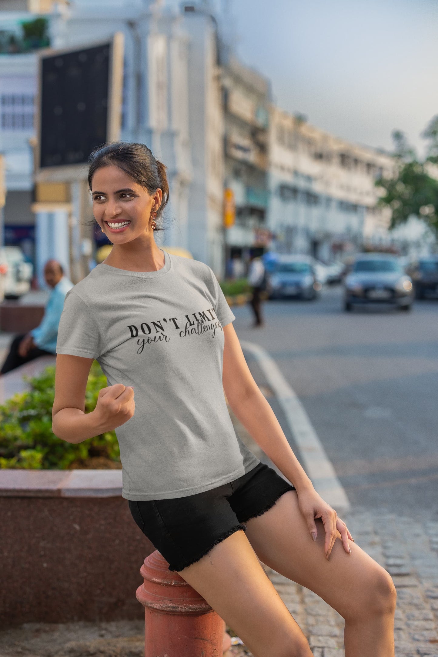 WOMENS MELANGE GREY ROUNDNECK T-SHIRT