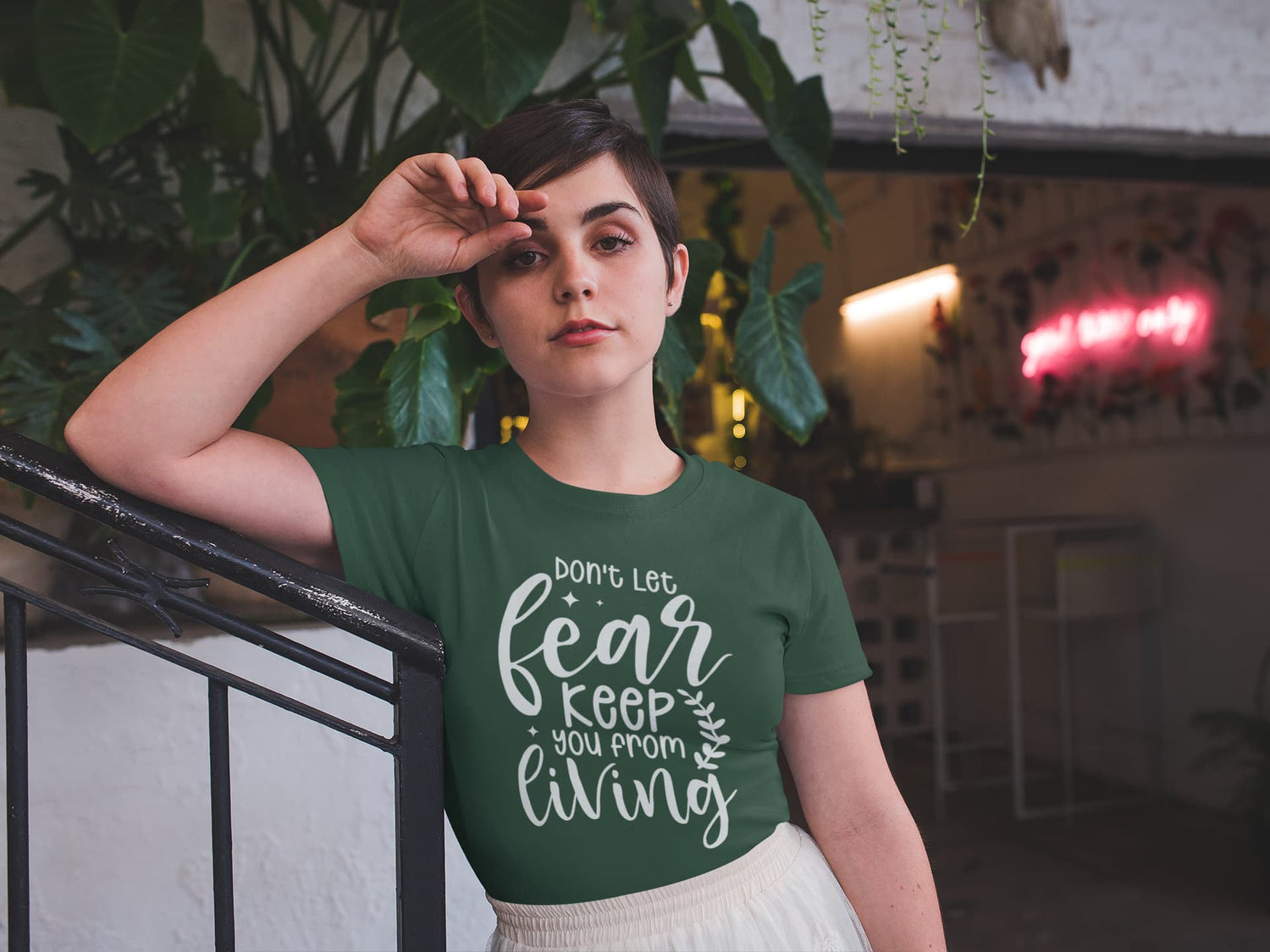 WOMENS OLIVE GREEN ROUNDNECK T-SHIRT