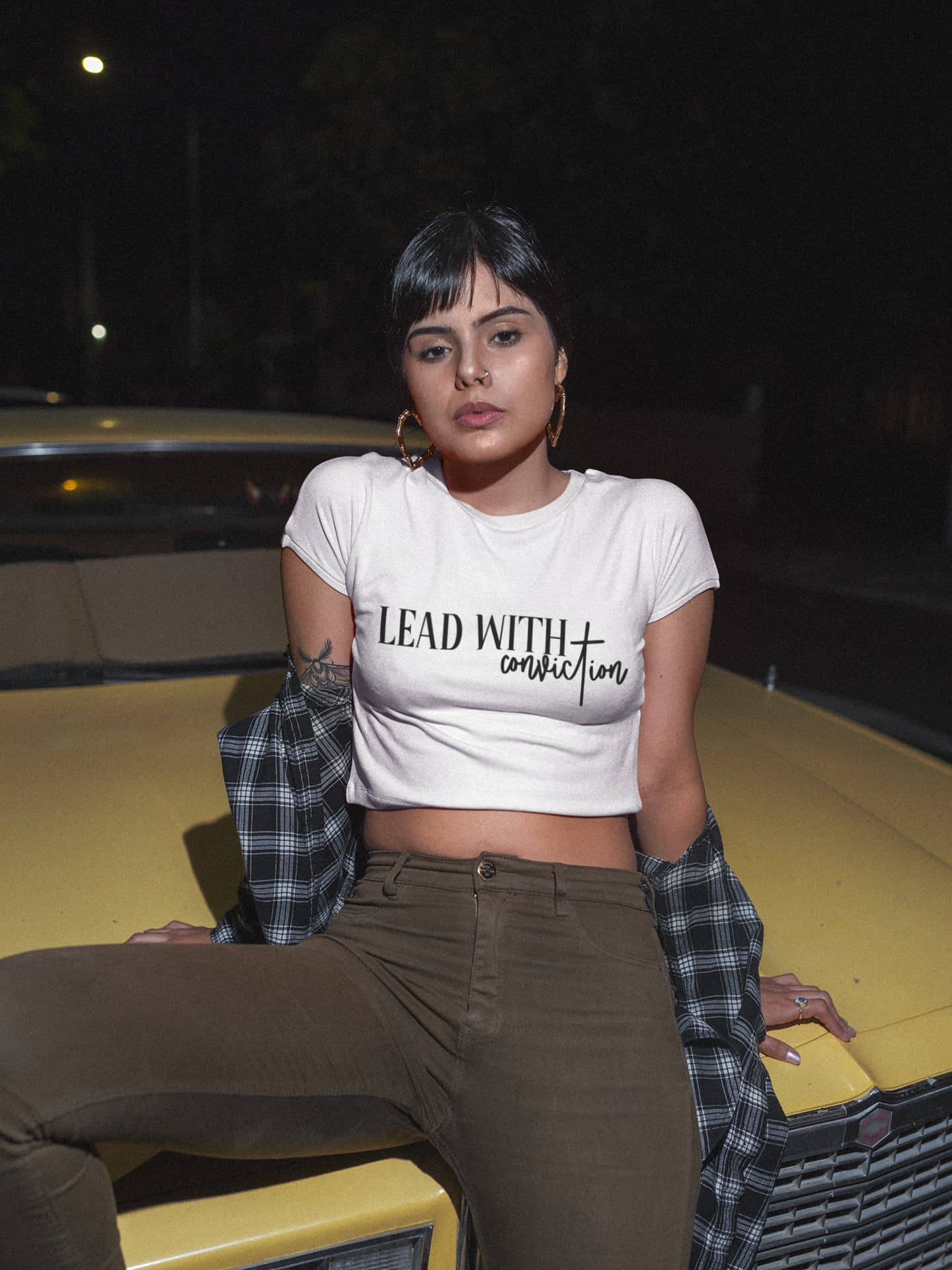 WOMENS WHITE CROP TOP