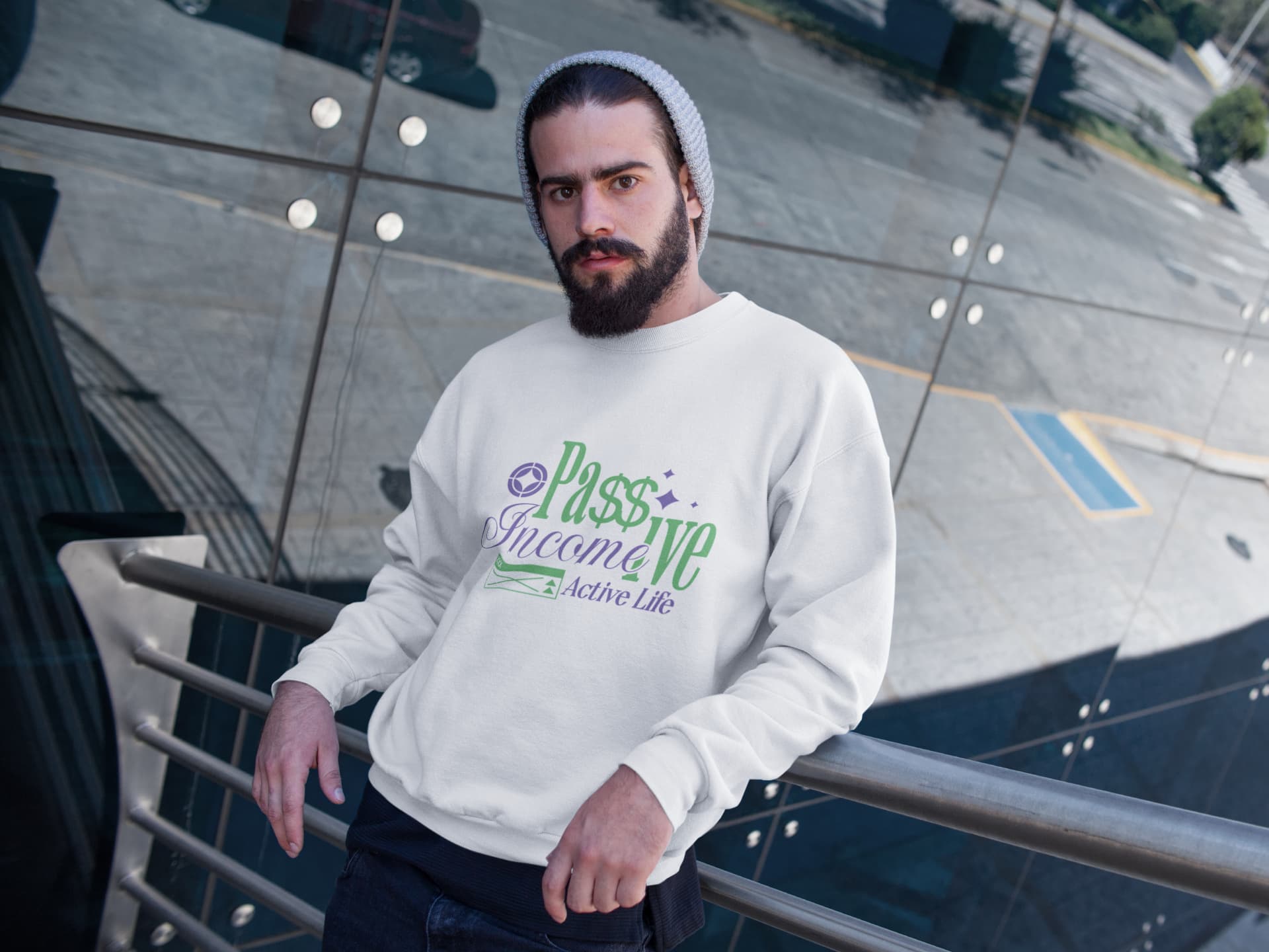 MENS WHITE SWEATSHIRT