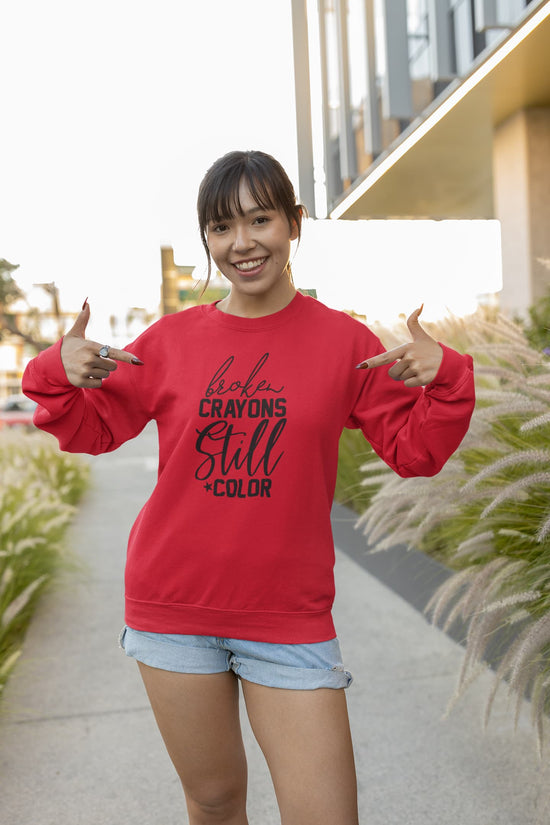 UNISEX RED SWEATSHIRT