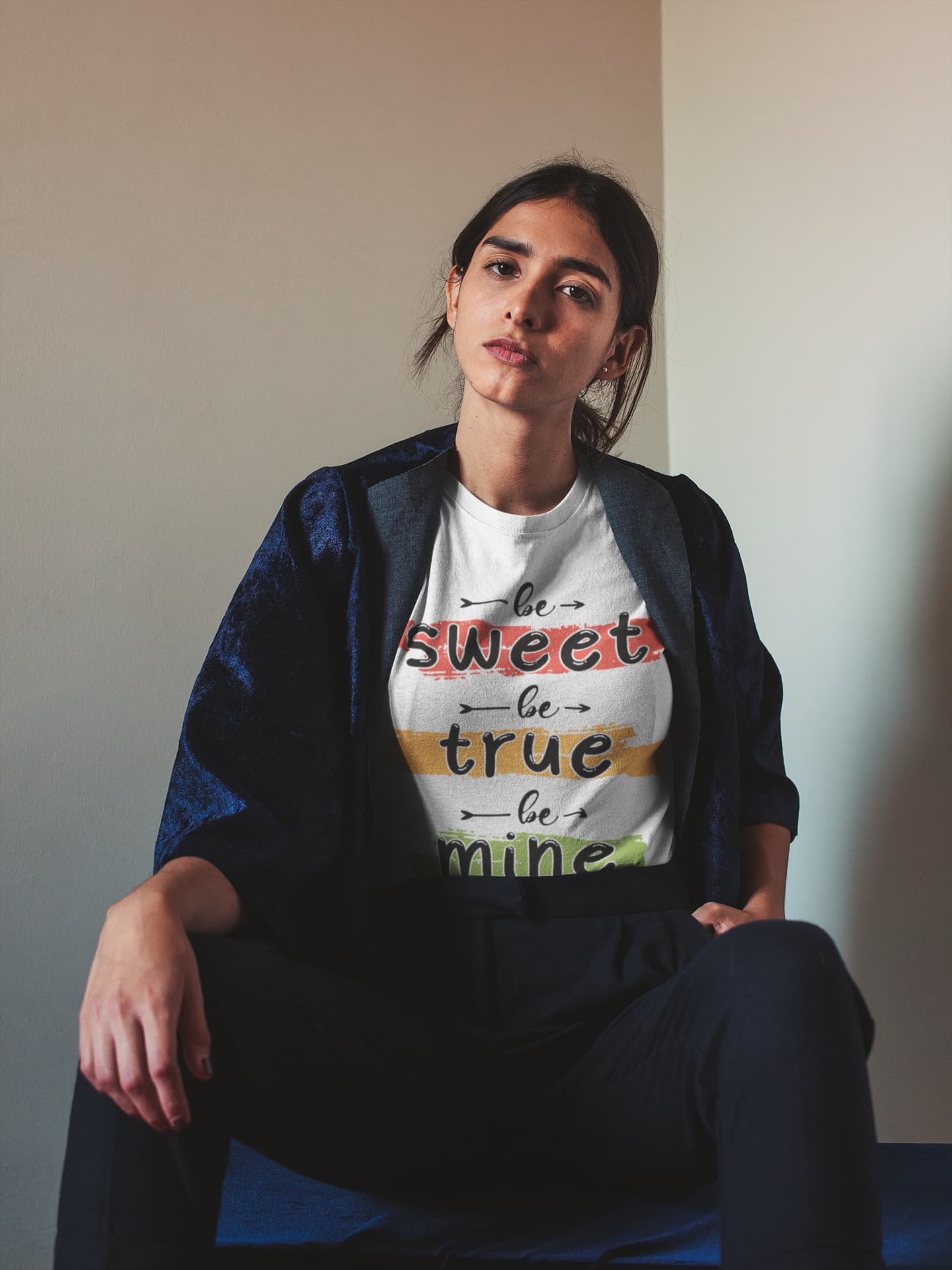 Women's White Round Neck T-shirts