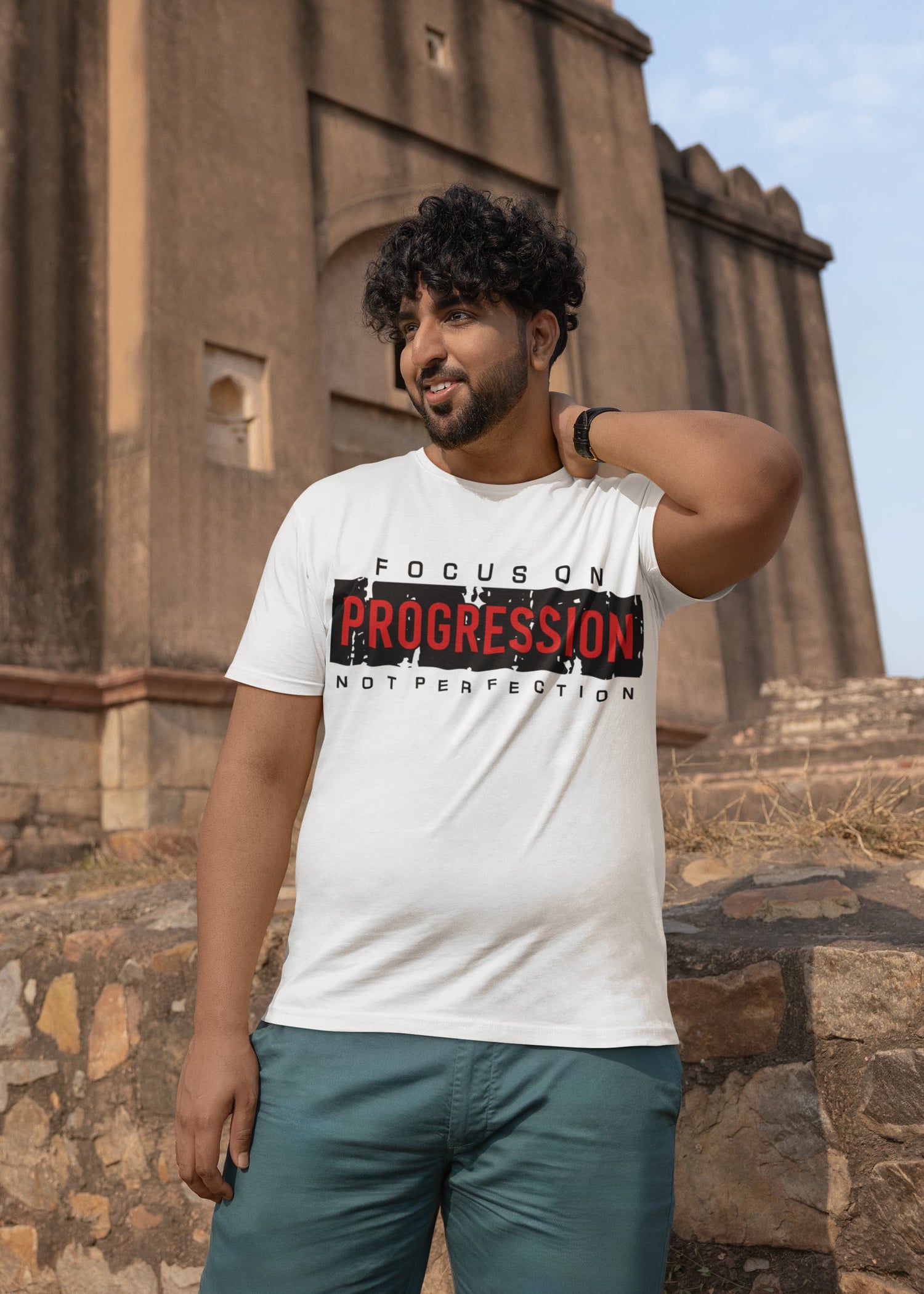 Men’s White Round Neck T-shirts