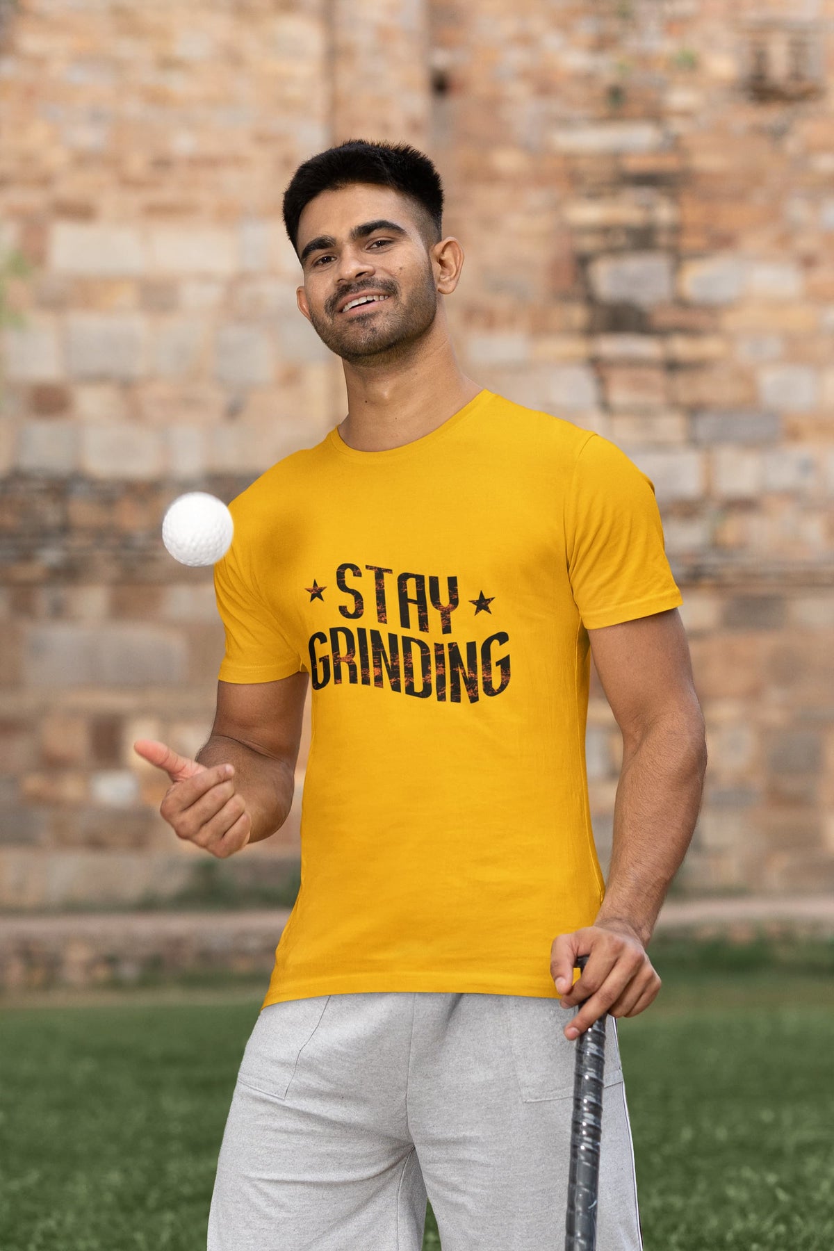 MENS GOLDEN YELLOW ROUNDNECK T-SHIRT