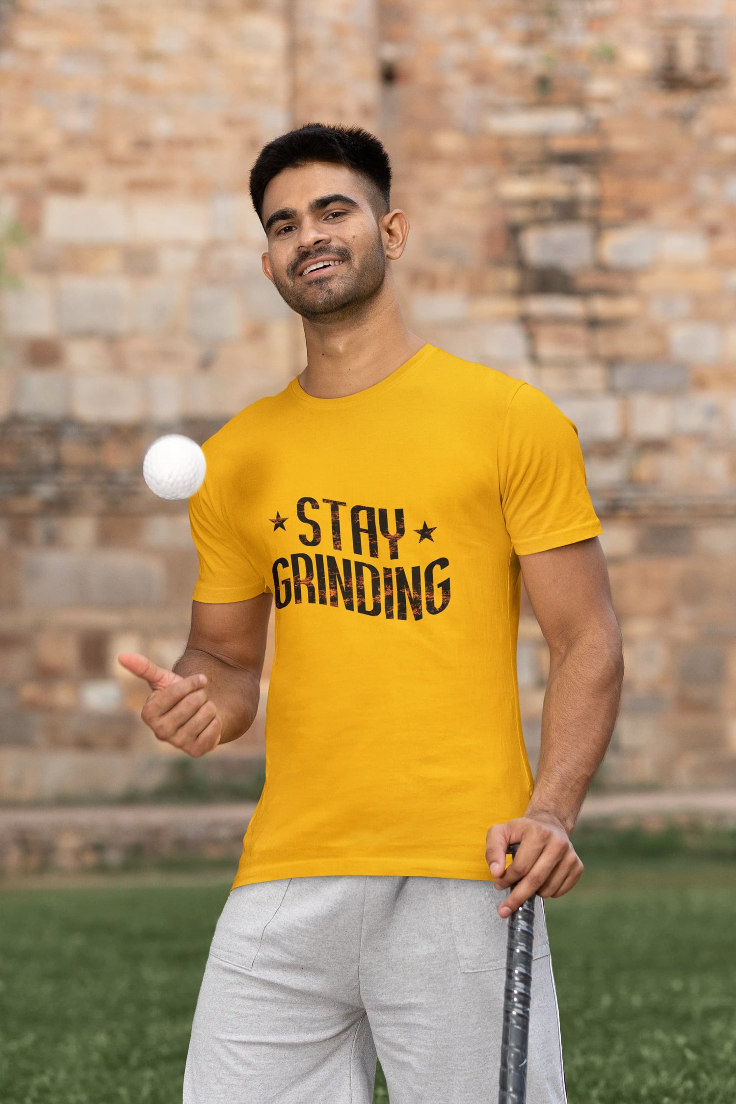 MENS GOLDEN YELLOW ROUNDNECK T-SHIRT 