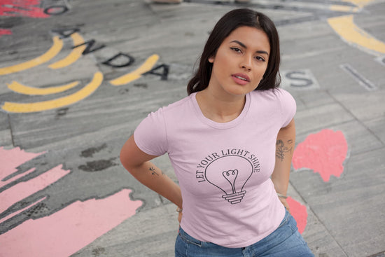 WOMENS LIGHT PINK ROUNDNECK T-SHIRT