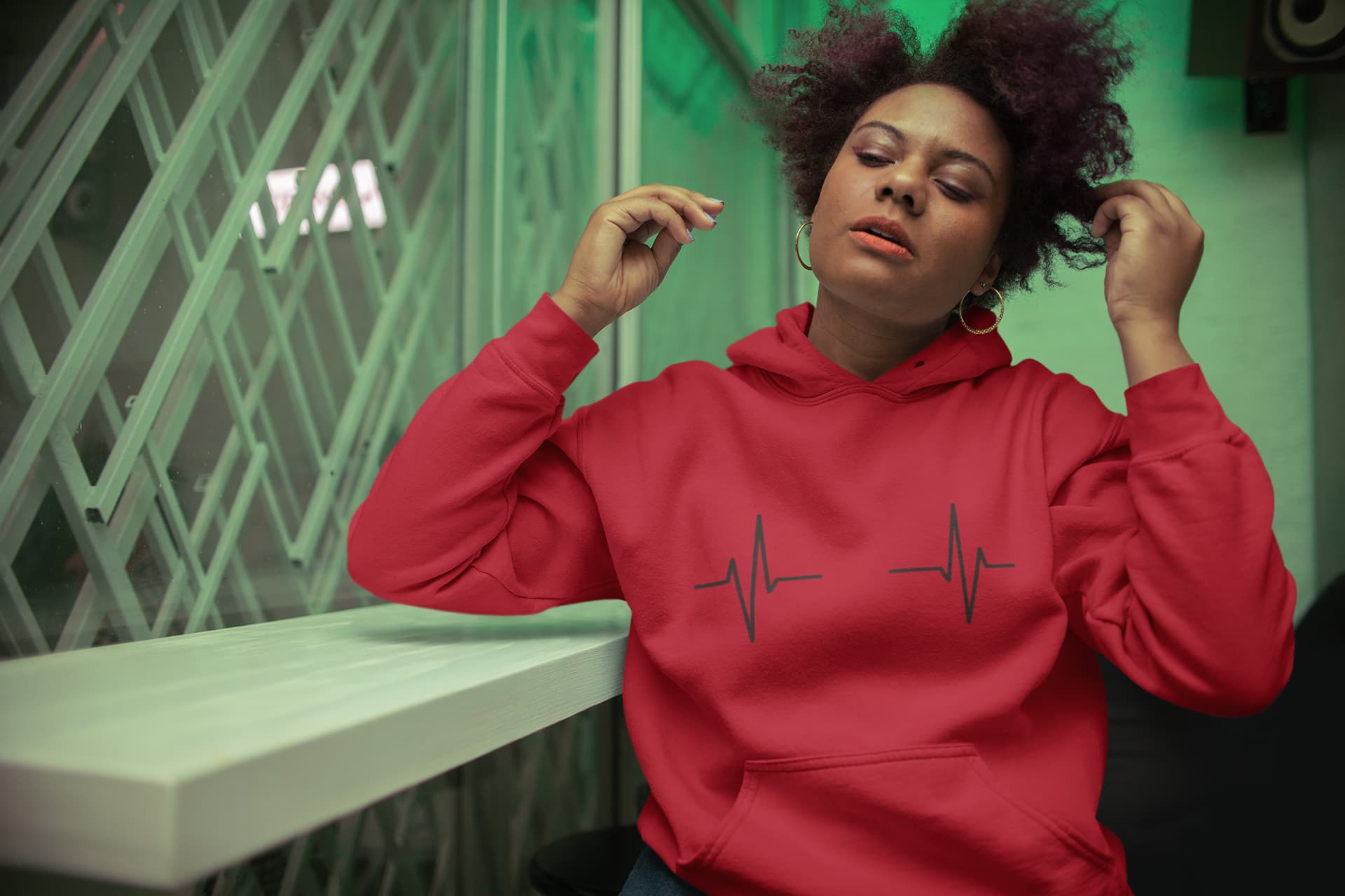UNISEX RED HOODIES
