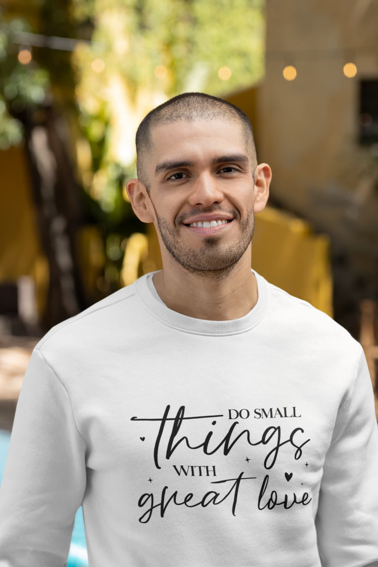 UNISEX WHITE SWEATSHIRT