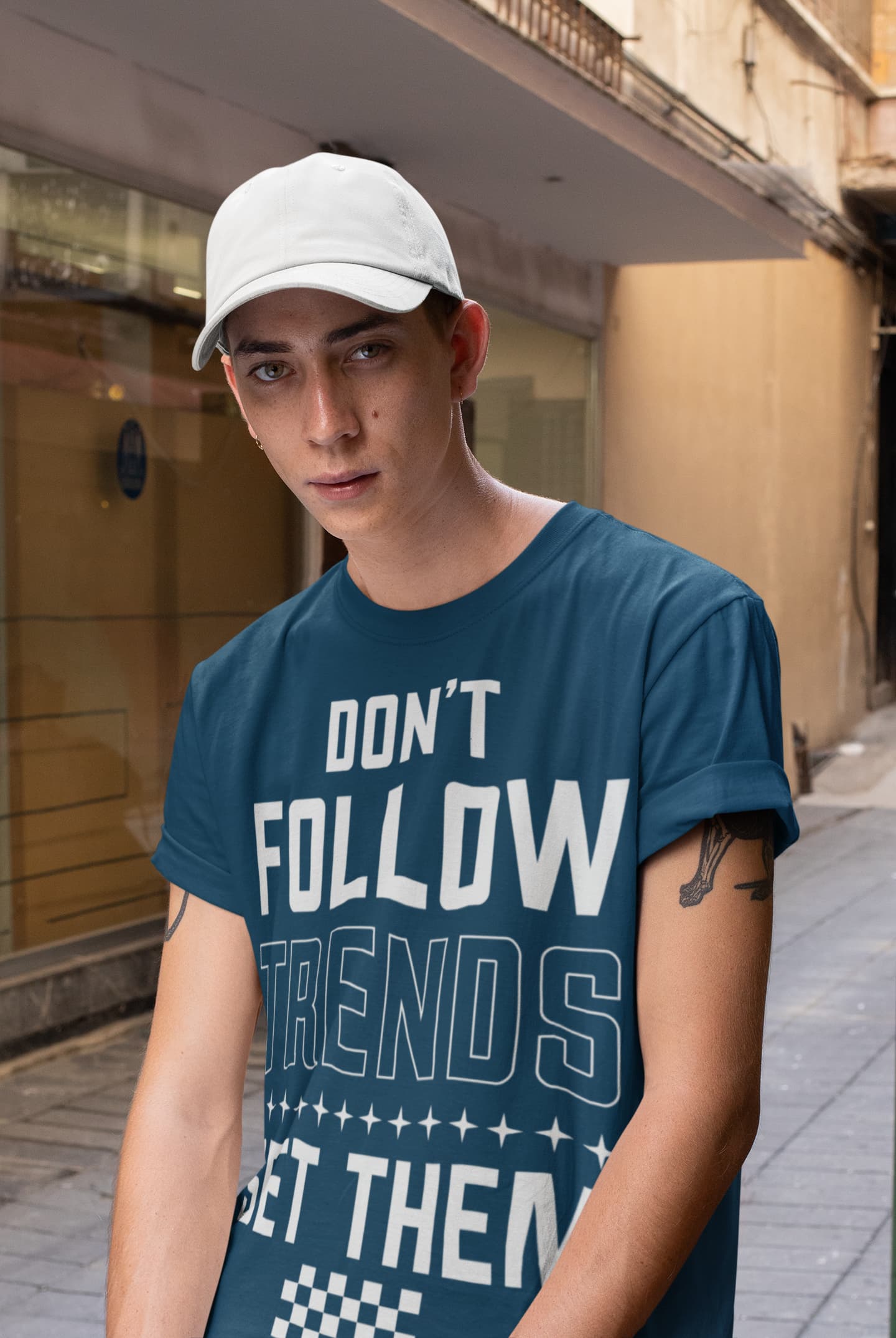 Men's Navy Blue Round Neck T-shirts